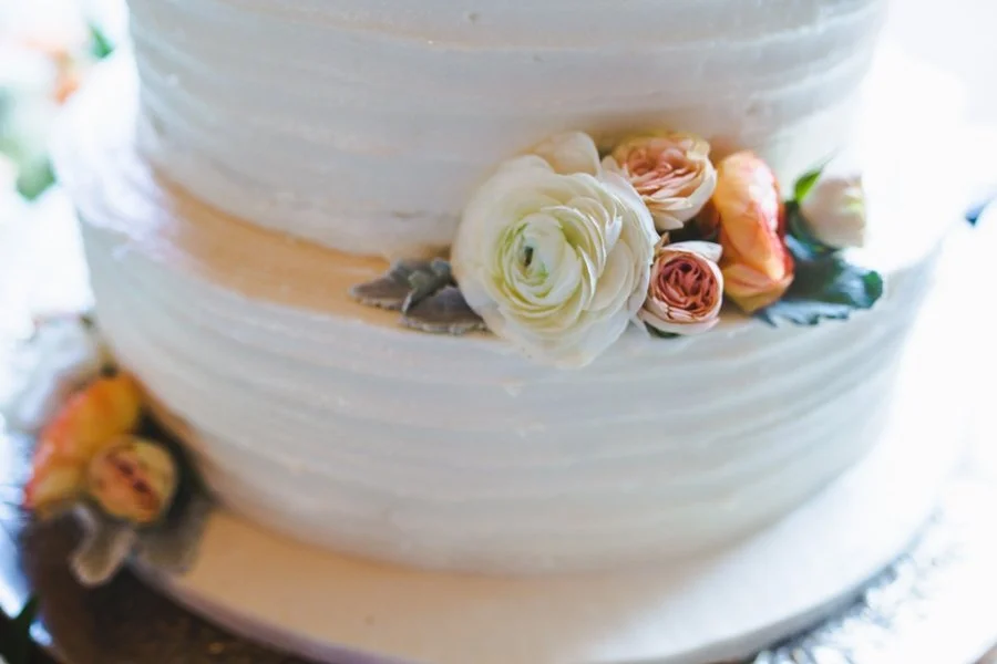 Elopement Cake Flowers