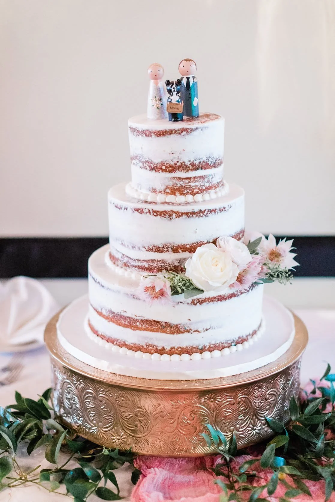 AptBPhotography Cake.jpg