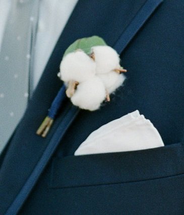 Lauren and Tom Wedding-cotton boll bout_close up_the happy bloom..jpg