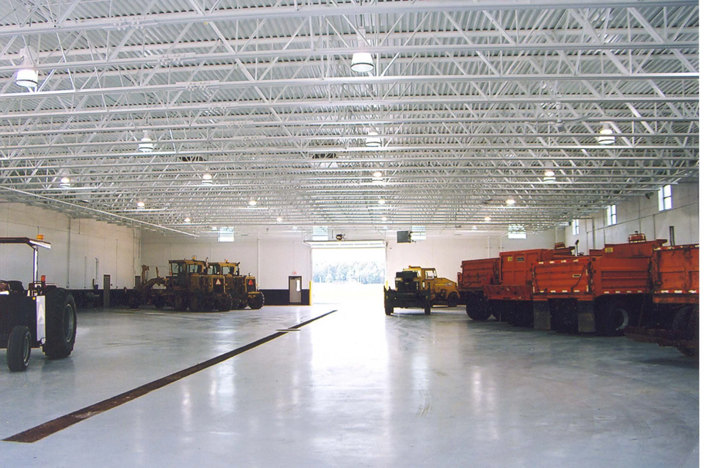 Menom Garage.jpg