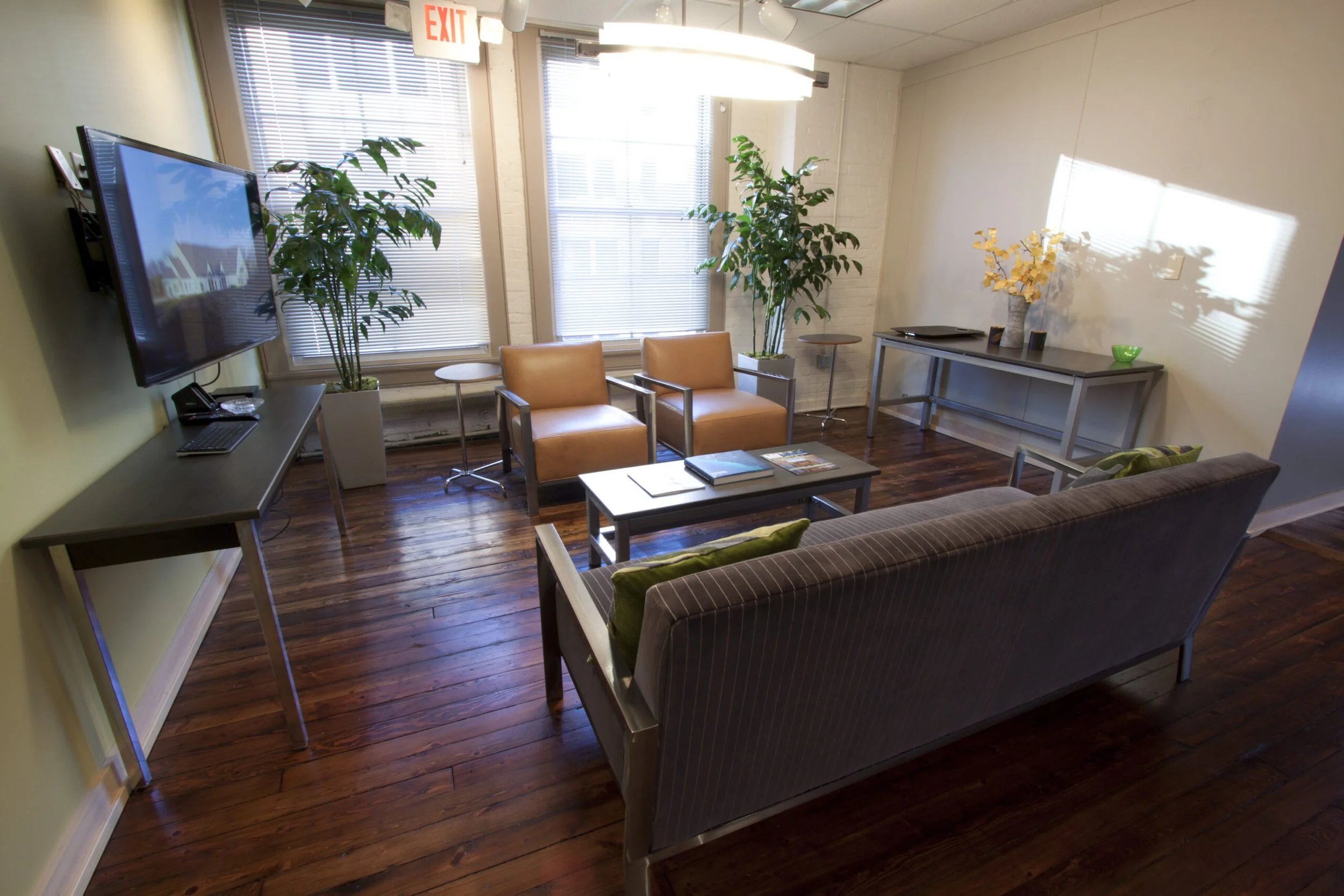 Barrientos Office 5.jpg