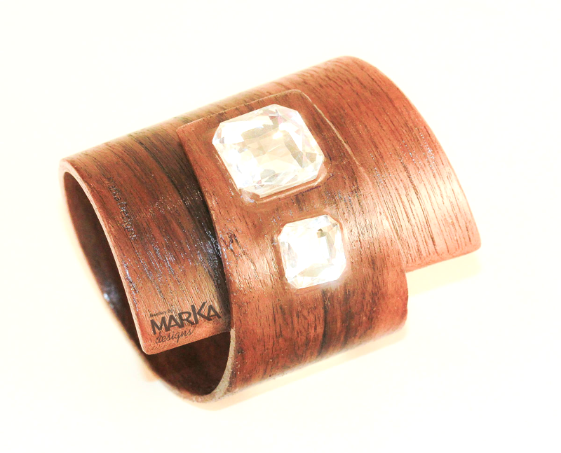 Wood Bracelet 04MarkaPhoto_edited.jpg