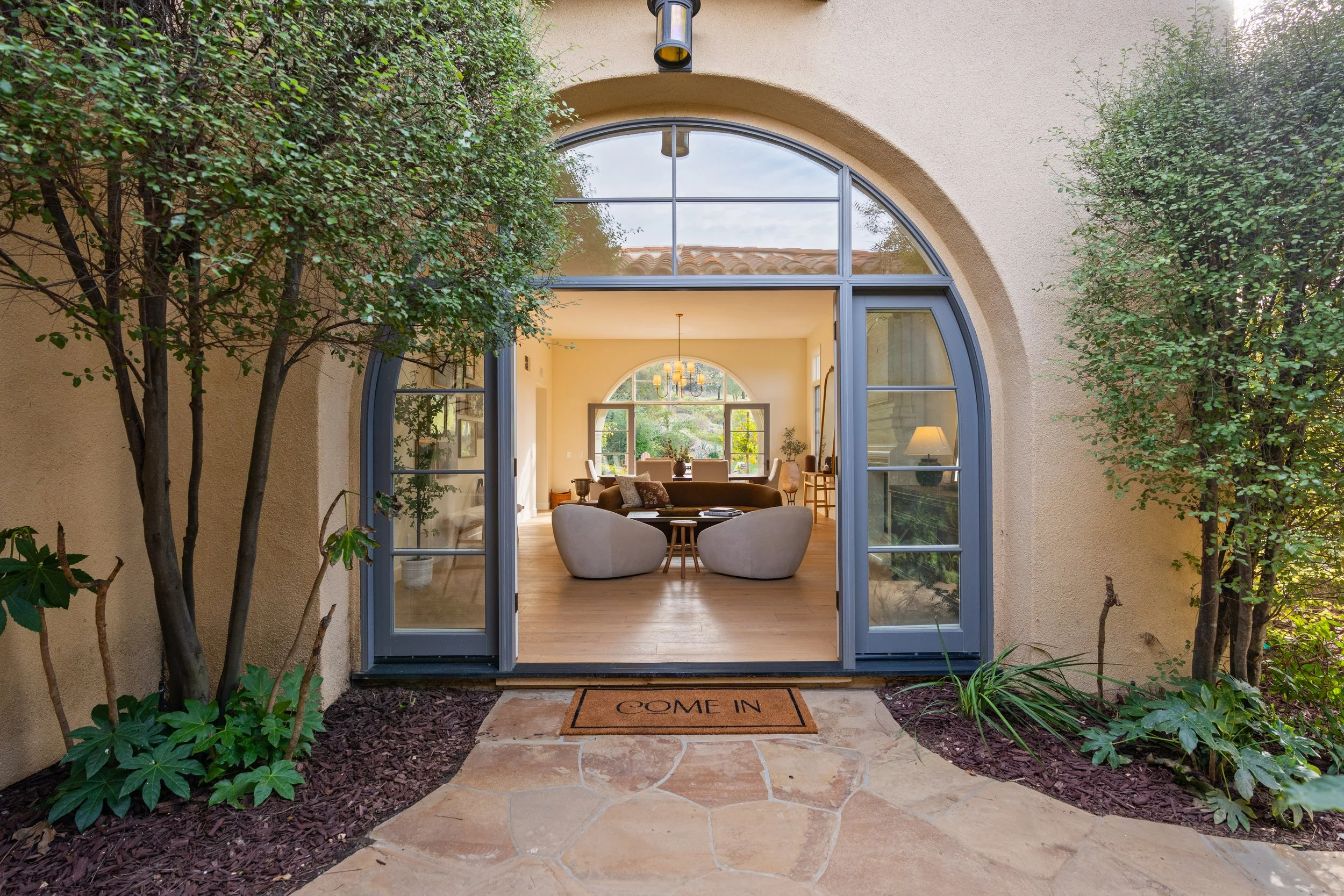 A9M_036_8308 Top O the Morning Wy.jpg