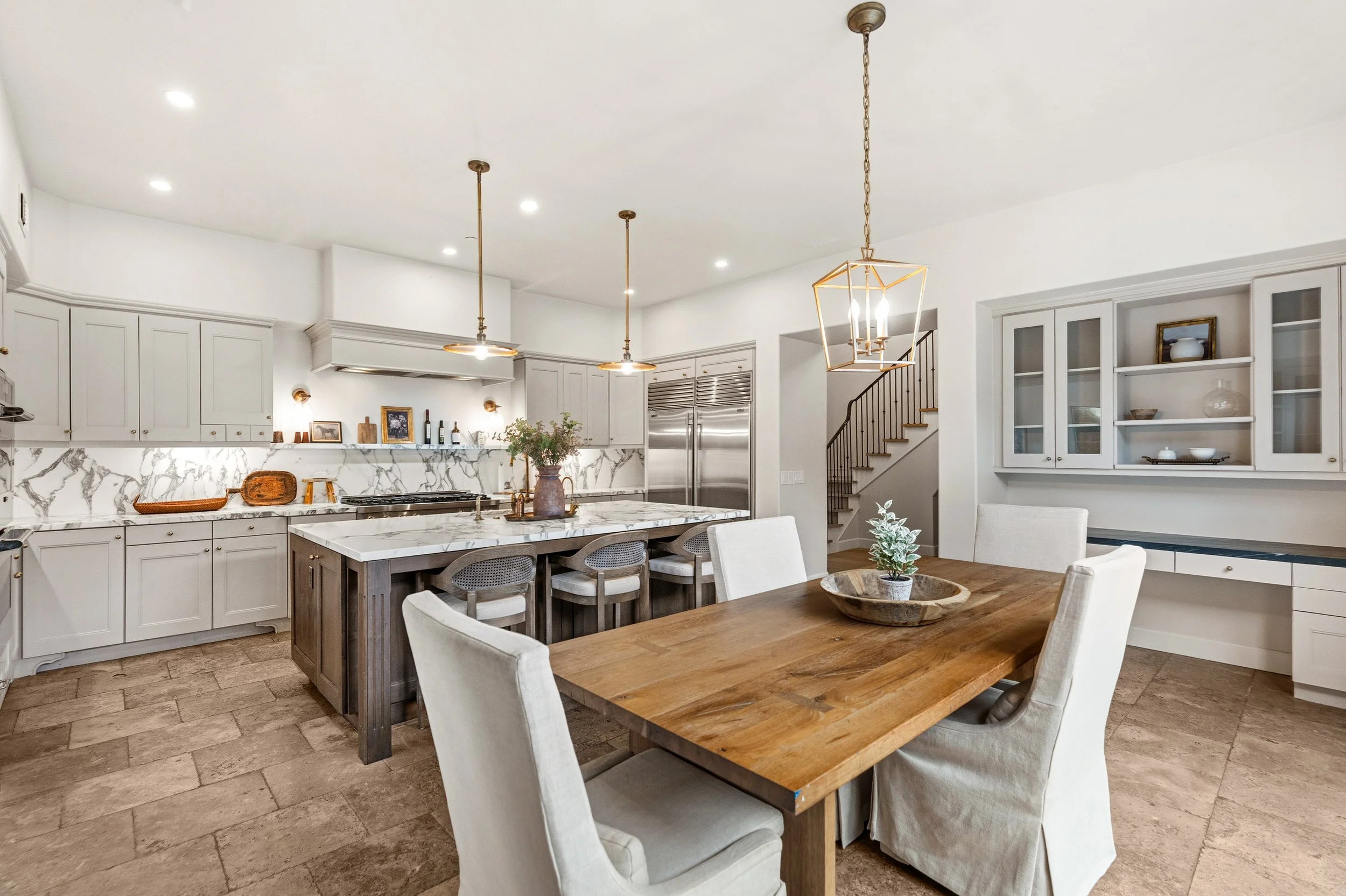 A9M_083_8308 Top O the Morning Wy.jpg