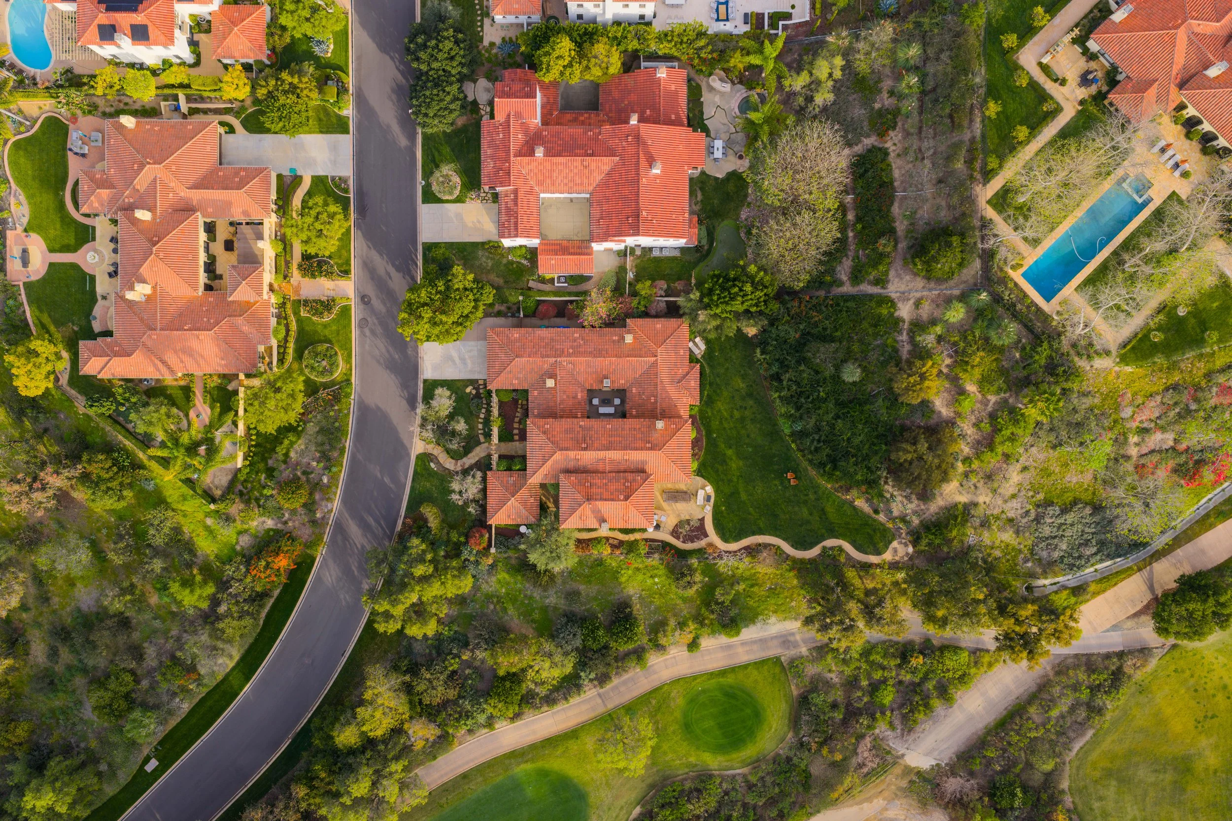 A9M_124_8308 Top O the Morning Wy.jpg