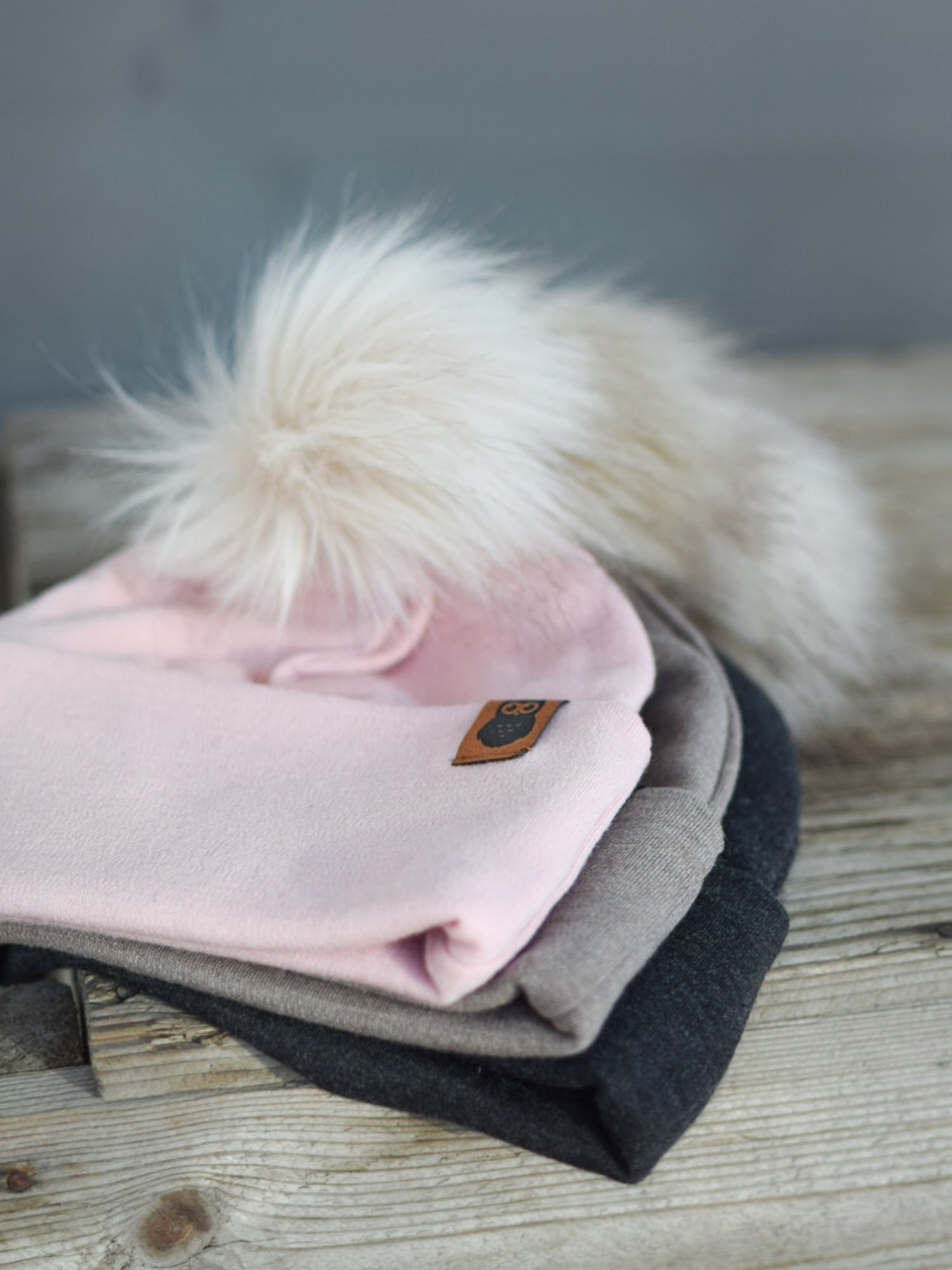 Vaalin merinovillapipo tupsulla tai nallekorvilla