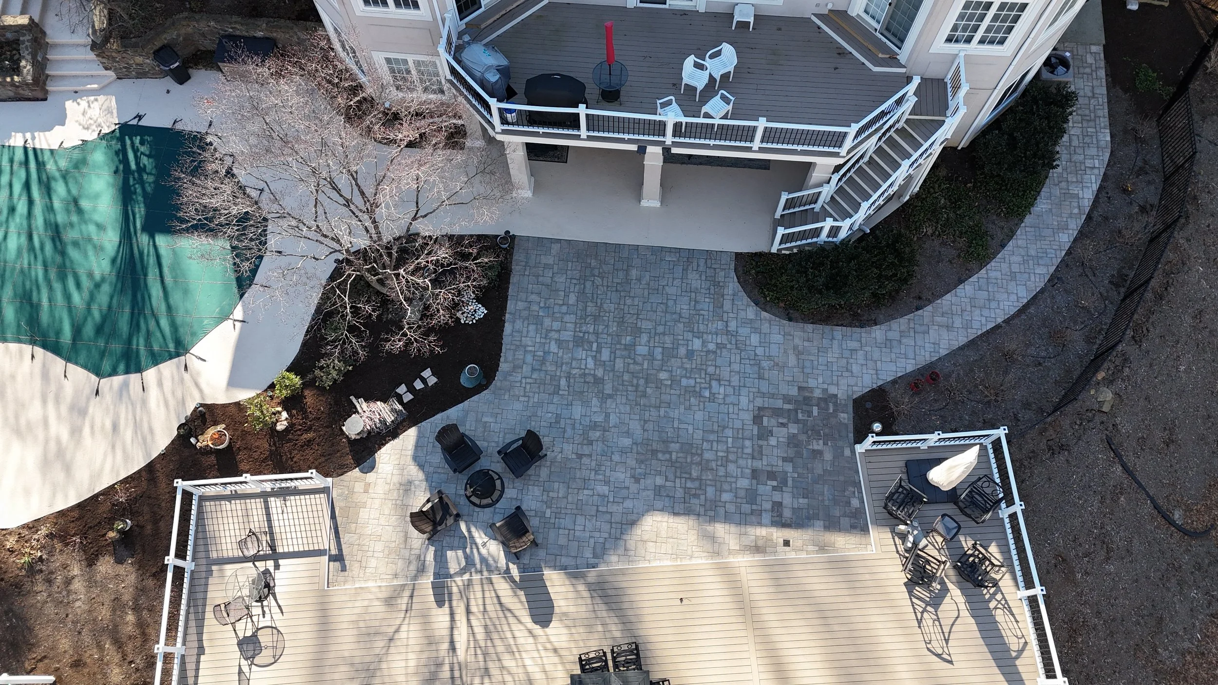 dji_fly_20251230_120252_0027_1767114008211_photo.jpeg