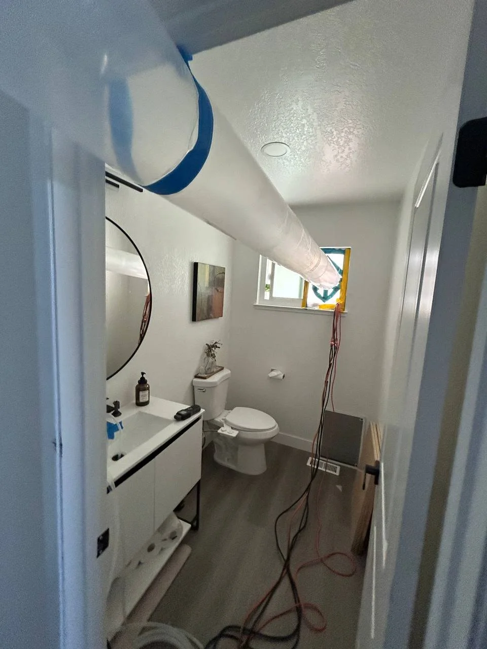 Why Fast Water Extraction Is Critical After a Flood or Leak