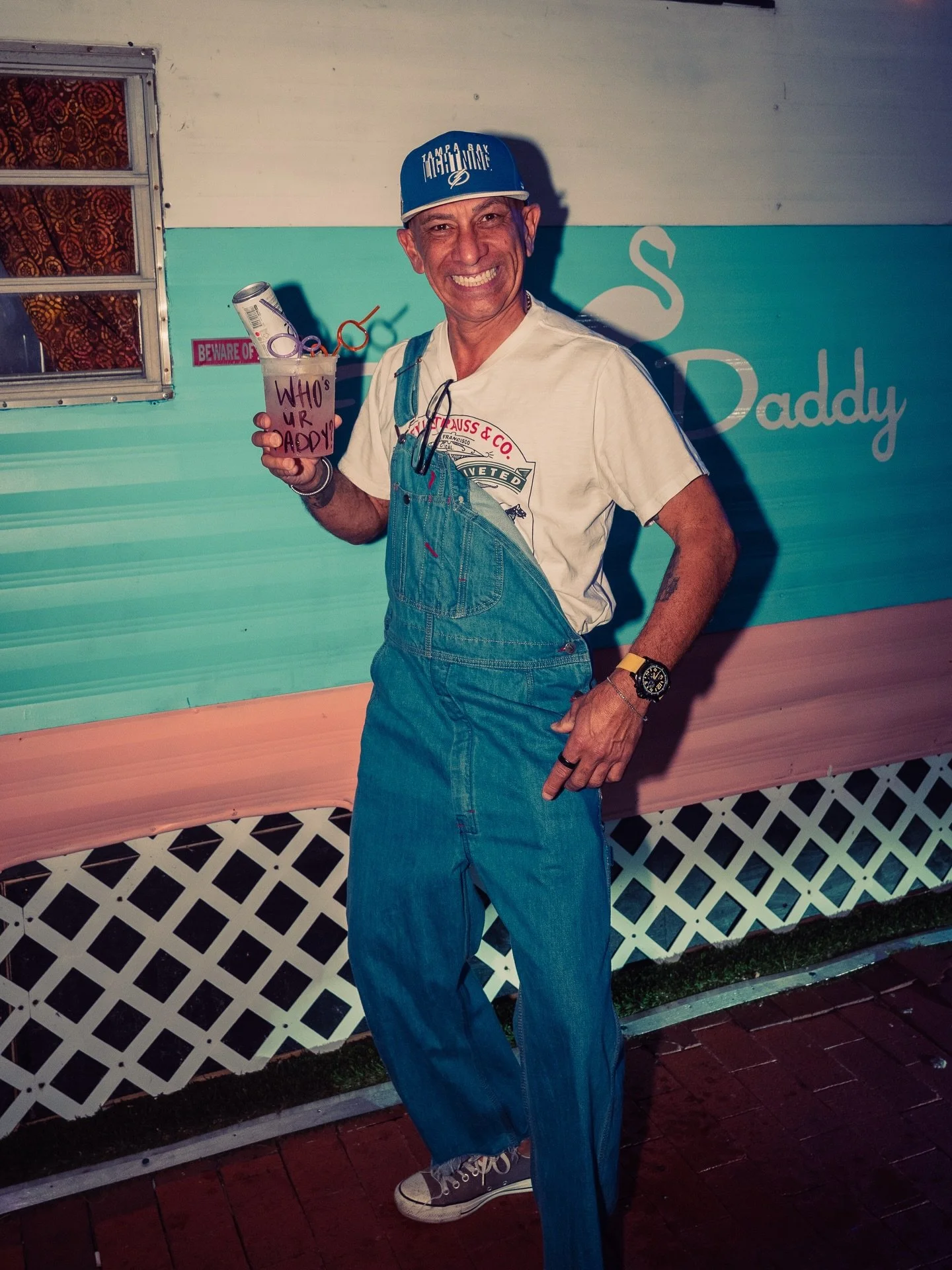 Who&rsquo;s your daddy? 😉

Mon-Thu: 5-late
Fri-Sat: 12p-late
Sun: 12p-11p