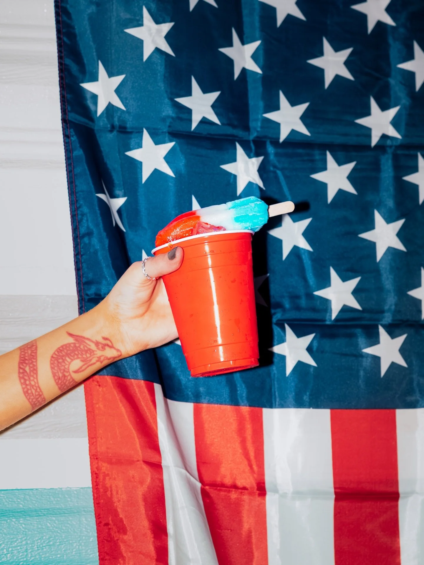 red, white &amp; berry vodka, lemonade + a Bomb Pop&hellip; what&rsquo;s not to like 💥🍾