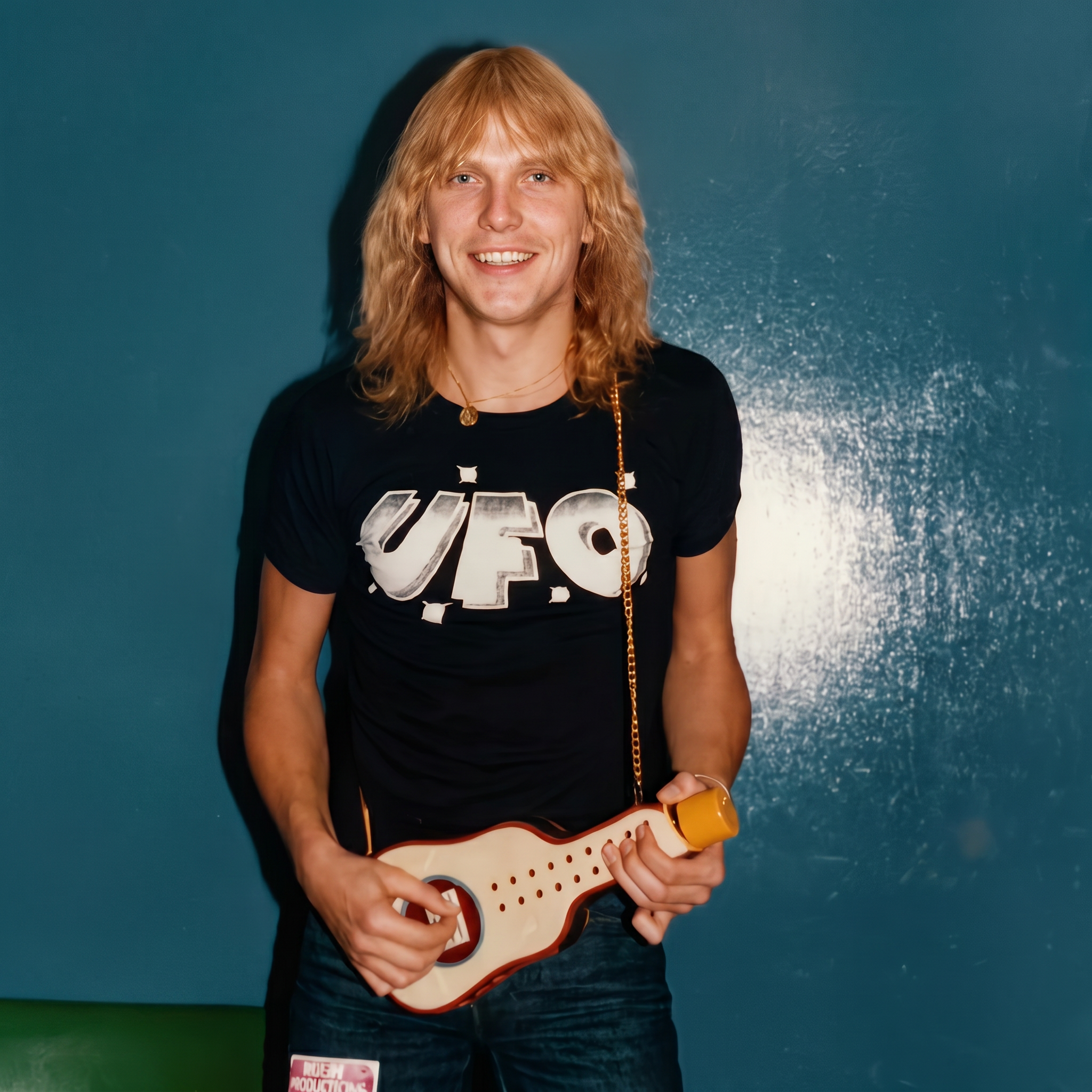 lMichael Schenker posing backstage at the Erie County Field House, Erie PA 11/27/1977 (Note: Not my photo: This was given to me by a photographer who’s punk band pseudonym was Elliot Goldstein If you are still out there please claim this photo so I c