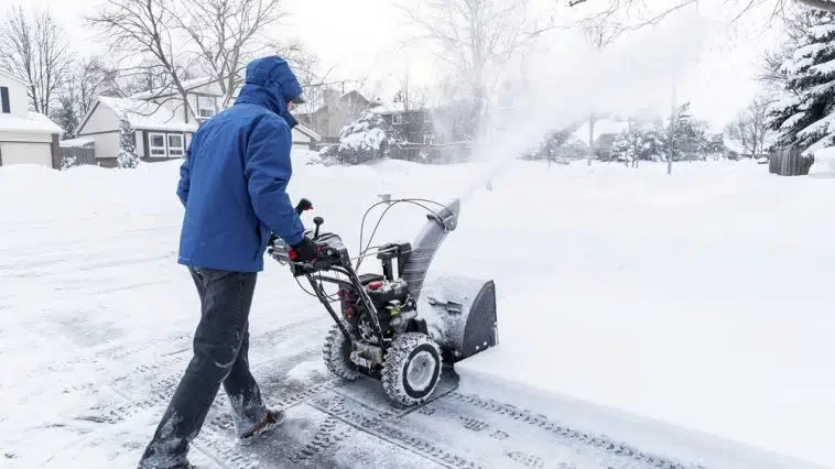 Driveway Snow Blowing