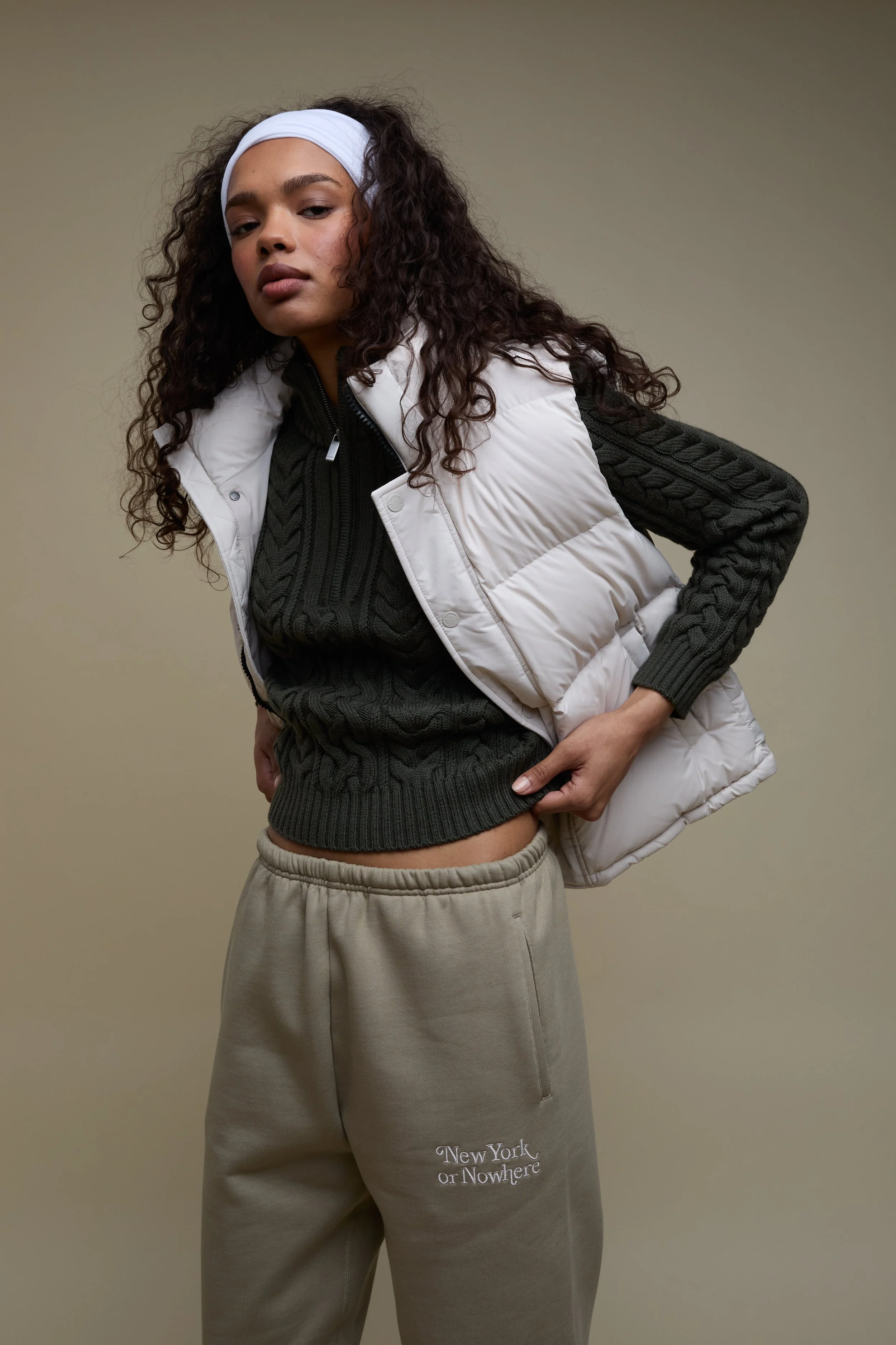 NYON-New-York-Or-Nowhere-Lifestyle-Abigail-Look 3-1.jpg