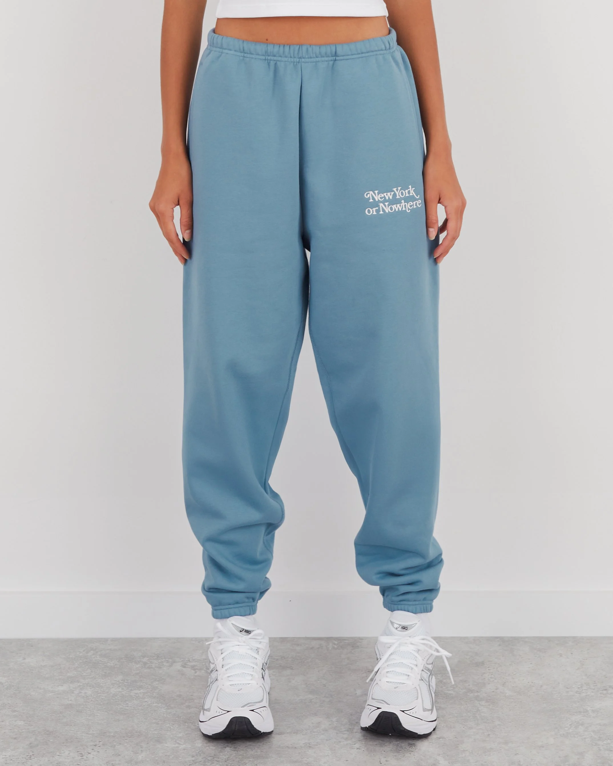 NYON-Ecomm-Signature-Sweatpants-Blue-3.jpg