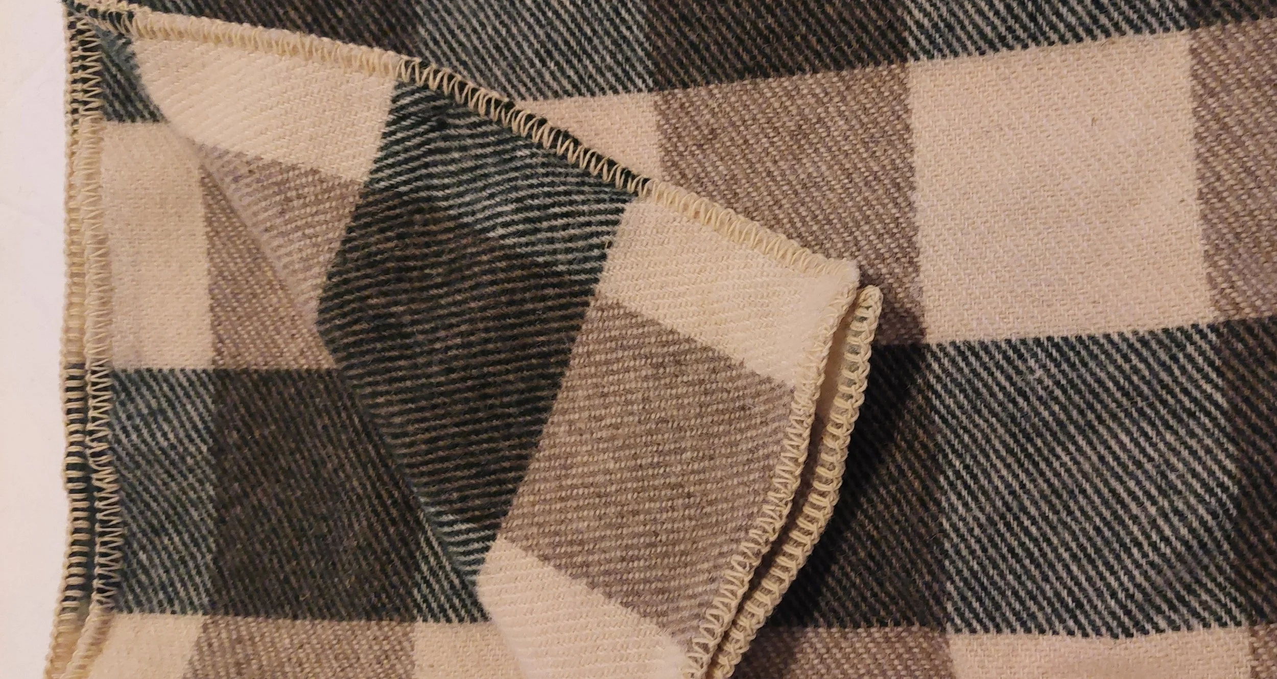 FORESTWHITETHROWWEAVE.jpg