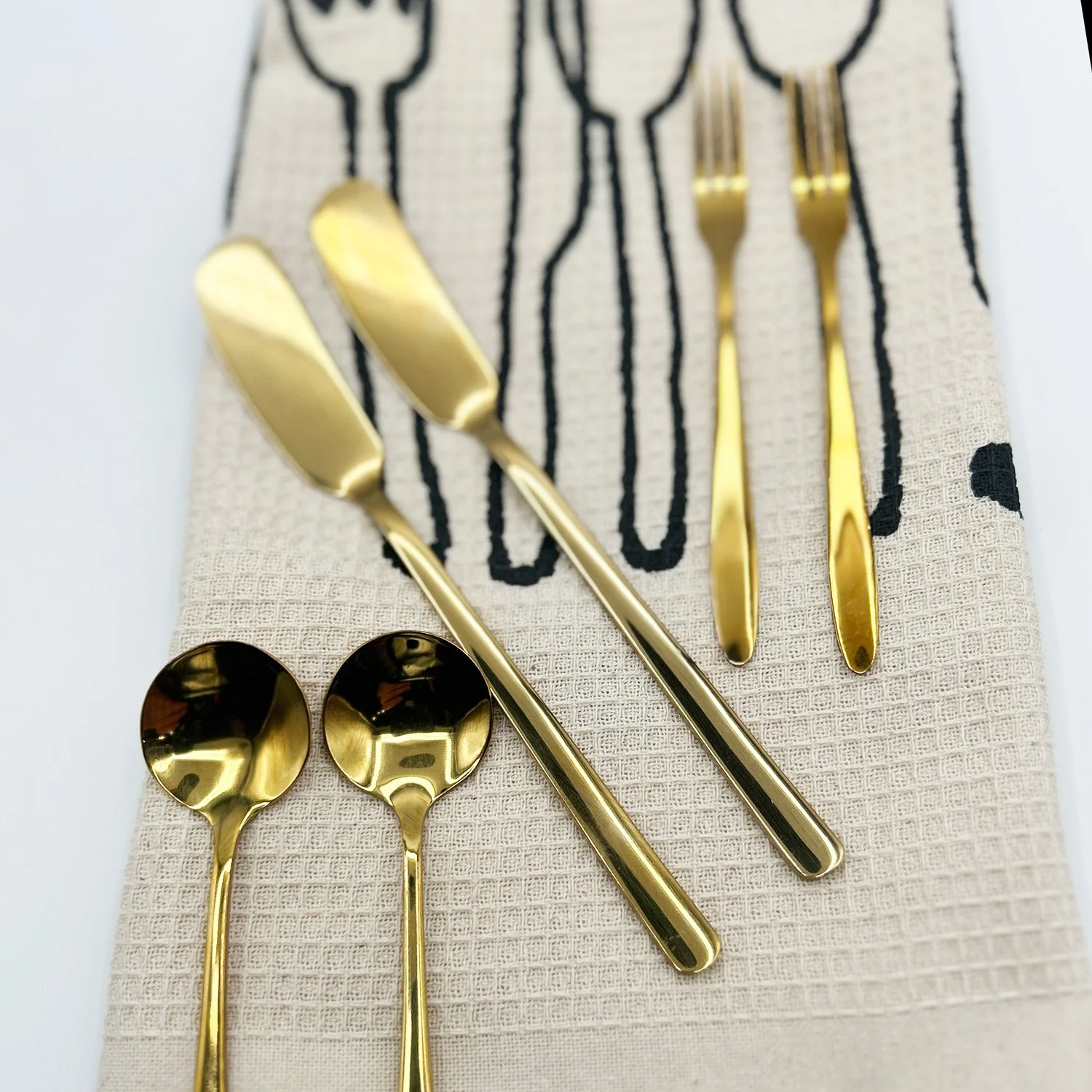 gold-utensils.jpg