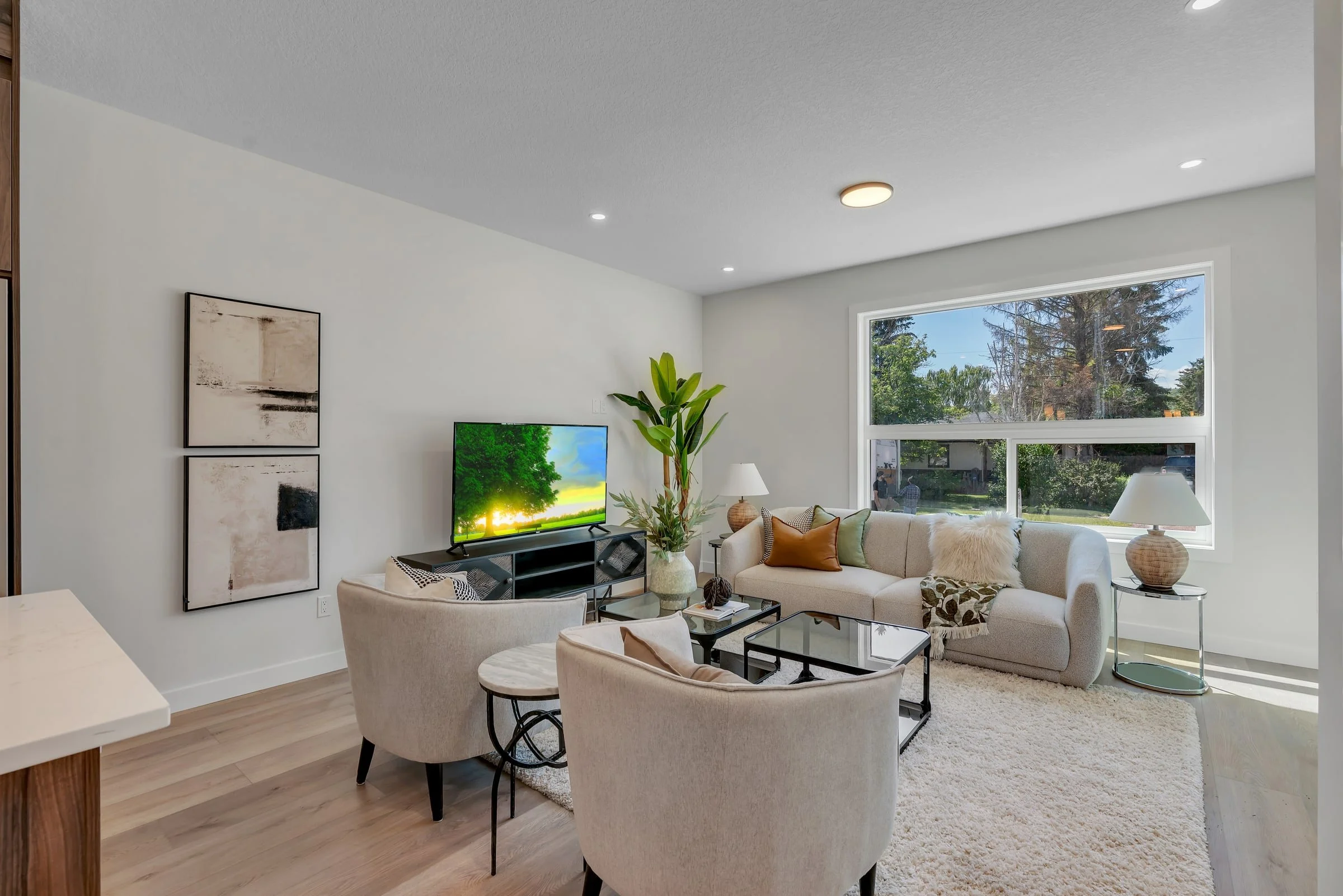 04-living-room.jpg