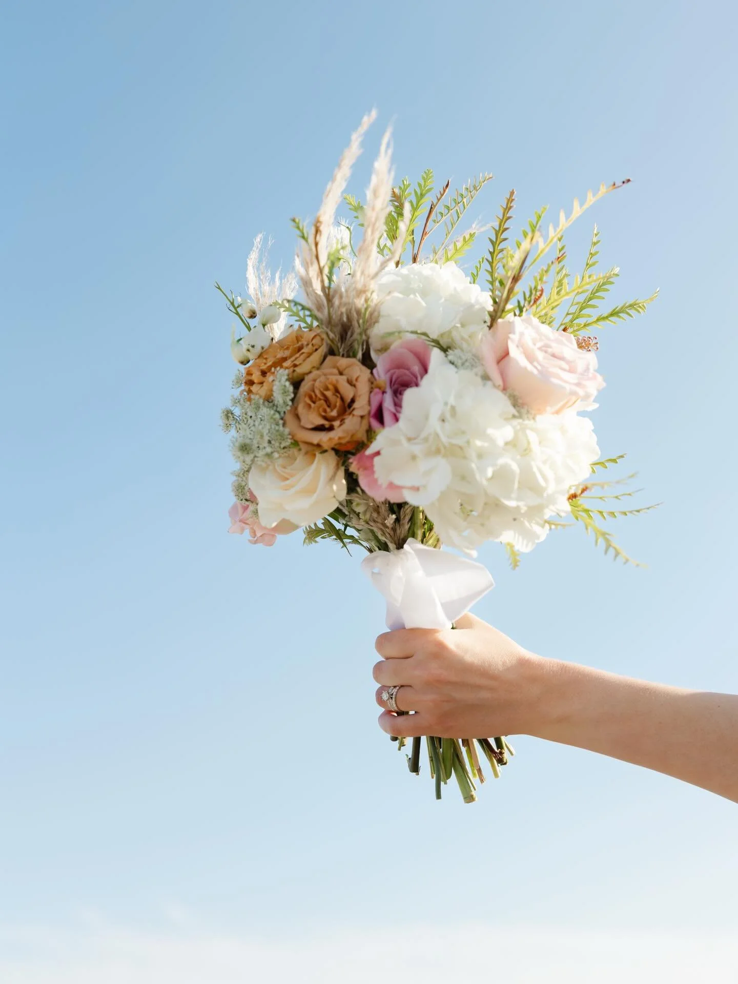 Special moments and details from Amelia Island 🤍

Georgia Wedding Photographer, Atlanta Wedding Photographer, North Georgia Wedding Photographer, Blue Ridge Wedding Photographer, Dahlonega Wedding Photographer, Savannah Wedding Photographer, Athens 