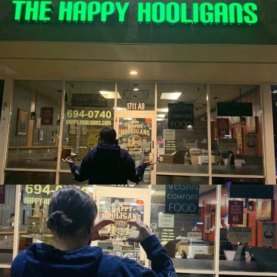 #1 Happy Hooligans - Heavyhitter24 - 10_26_2020, 10_35_50 PM.jpg