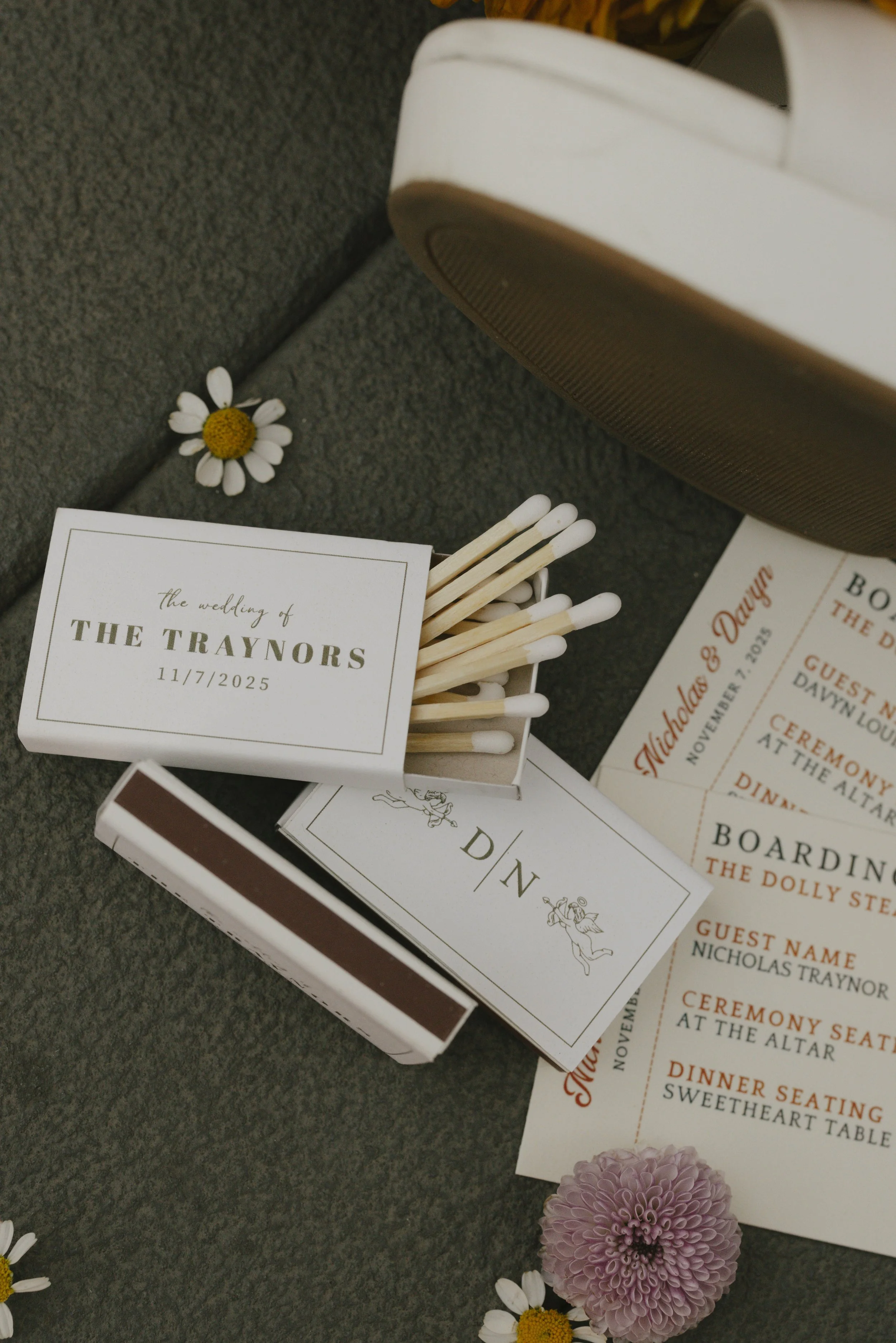 As the sun began to set over Canyon Lake, the couple stepped onto the deck of the Dolly Steamboat for golden hour portraits. With warm Arizona light reflecting off the water and desert mountains surrounding them, these quiet moments captured the beau