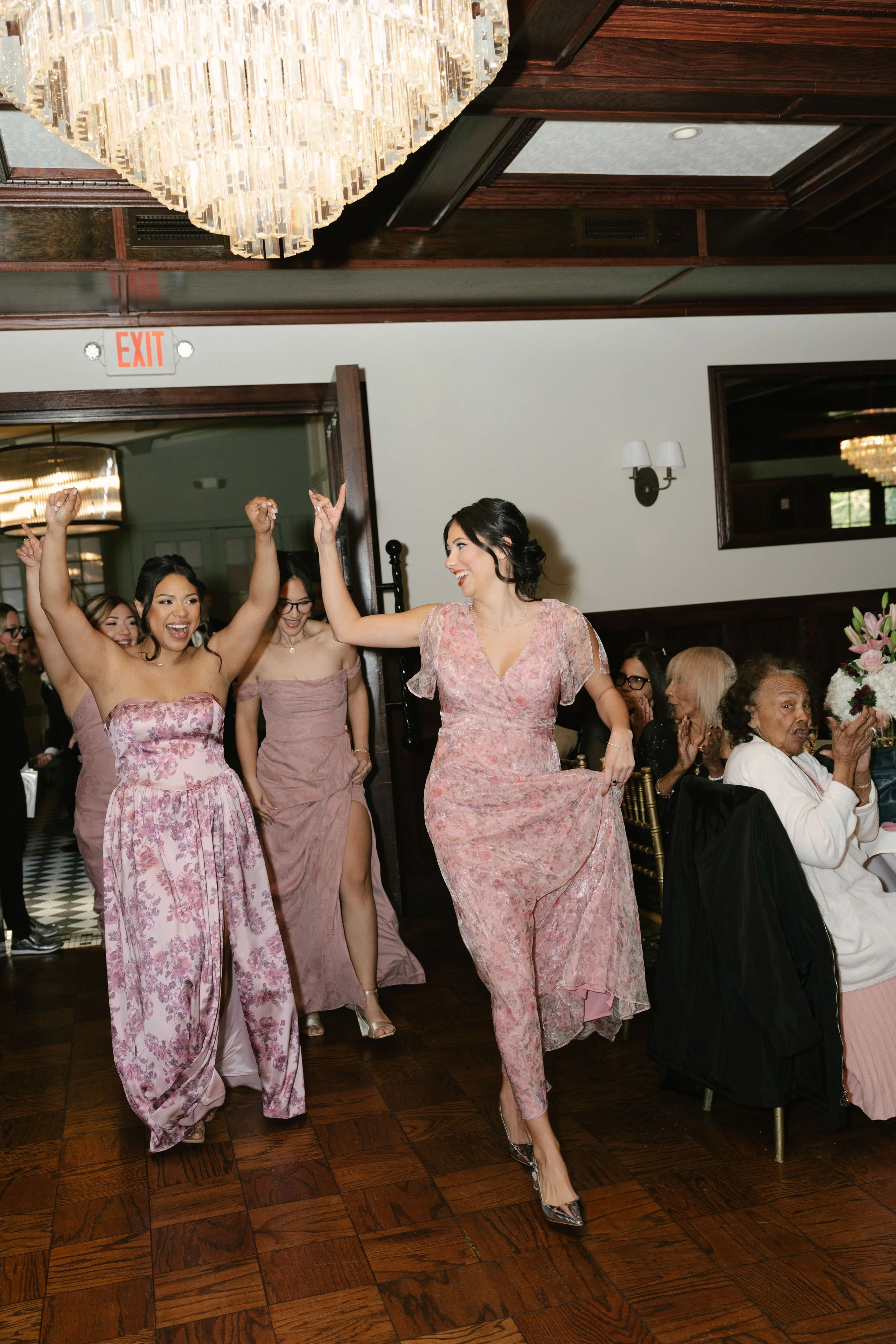 The reception at Hotel DuVillage kicked off with an unforgettable grand entrance as the bride, groom, and their loved ones filled the room with energy and excitement. From the first dance to the celebration that followed, every moment was captured on