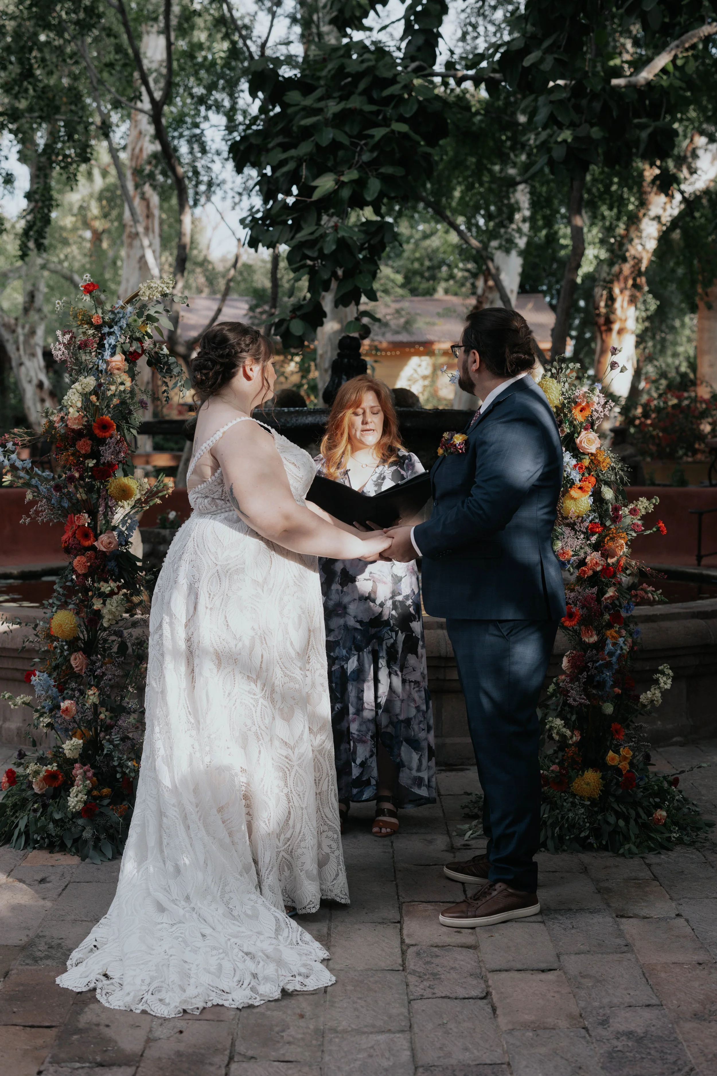 Lauren and Joel exchanged vows surrounded by family and friends in the lush garden courtyard of the Boojum Tree in Phoenix. With vibrant florals and warm desert light, the ceremony created a beautiful and intimate moment at one of Arizona’s most uniq