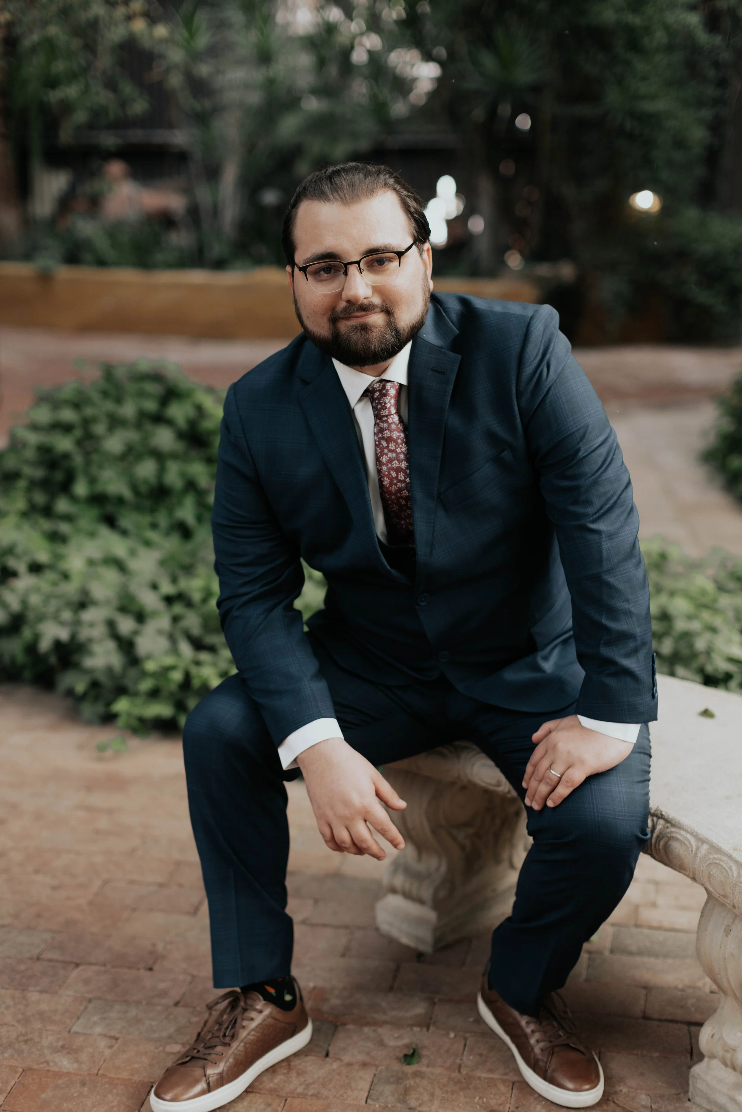 Before the ceremony, Lauren and Joel shared a joyful first look surrounded by the lush greenery of the Boojum Tree in Phoenix. These quiet moments together allowed them to take in the excitement of the day while capturing relaxed portraits before cel