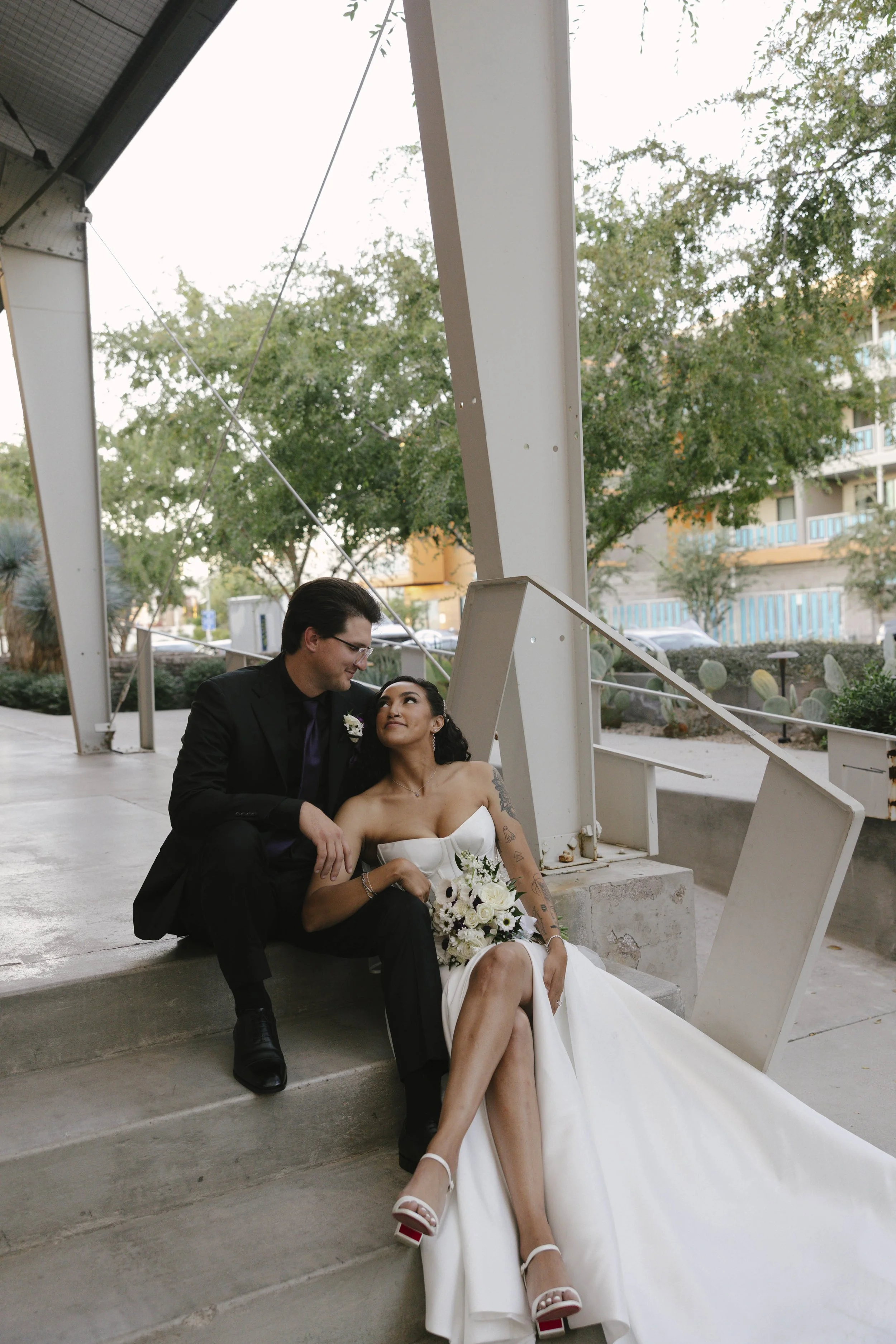 Candid wedding photography from a November celebration at The Clayton House in Scottsdale, Arizona, photographed by Raw By Laura, showcasing real emotion, contemporary architecture, and meaningful moments.