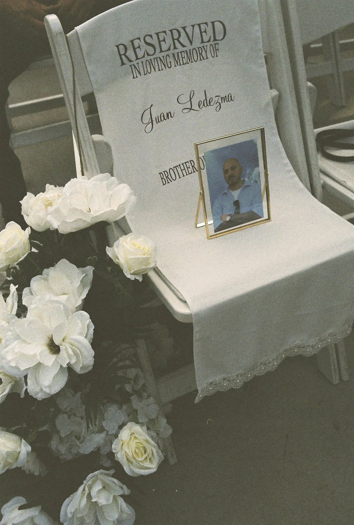 Elegant wedding details from the bride and groom’s Ashley Castle wedding in Chandler, Arizona, featuring romantic ceremony décor, personalized memorial touches, and timeless reception styling at one of Arizona’s premier luxury wedding venues.