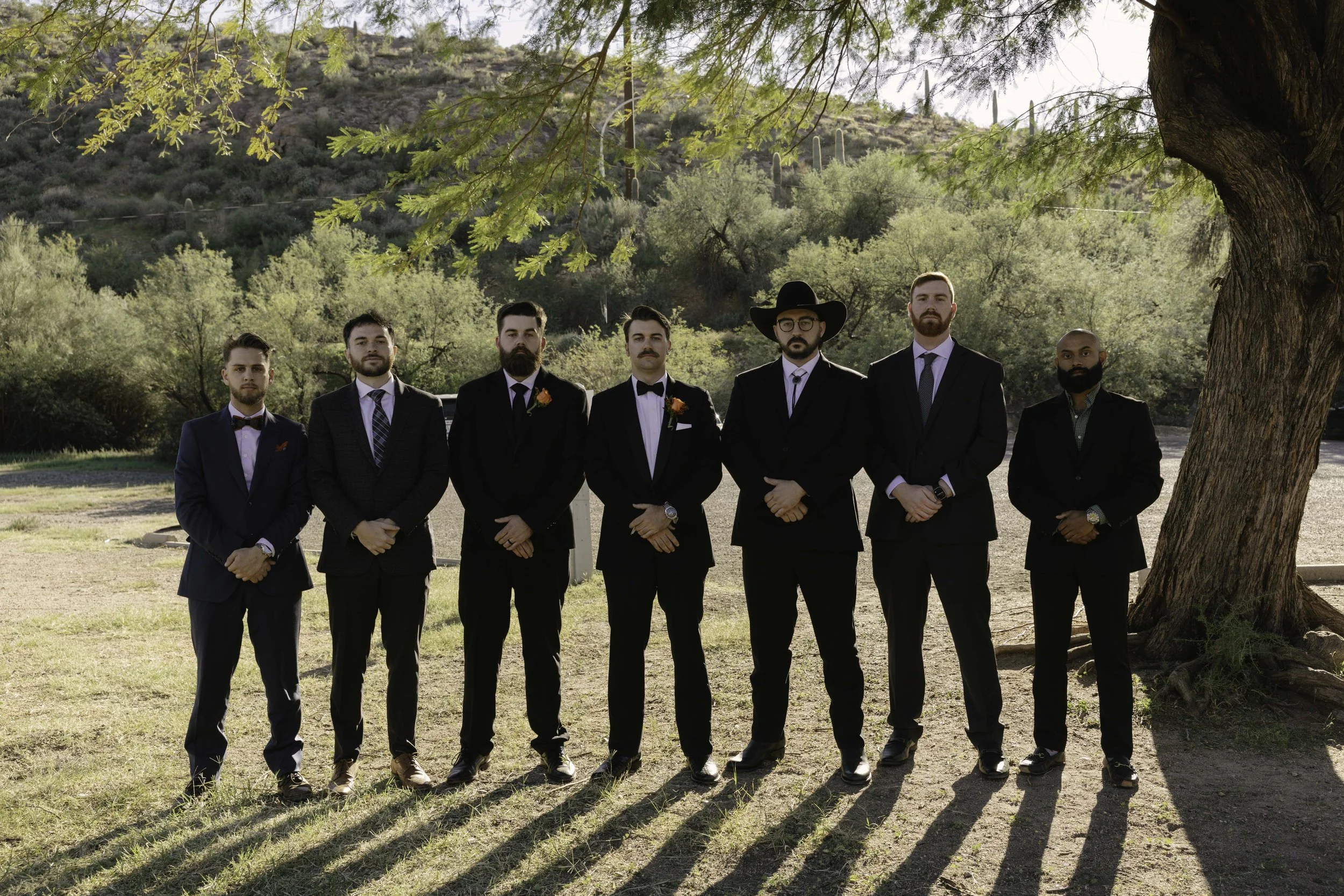 Before boarding the Dolly Steamboat, the couple shared a quiet first look along the shoreline of Canyon Lake. Surrounded by the desert mountains and calm water, they exchanged private vows in an intimate moment before the celebration began. The peace