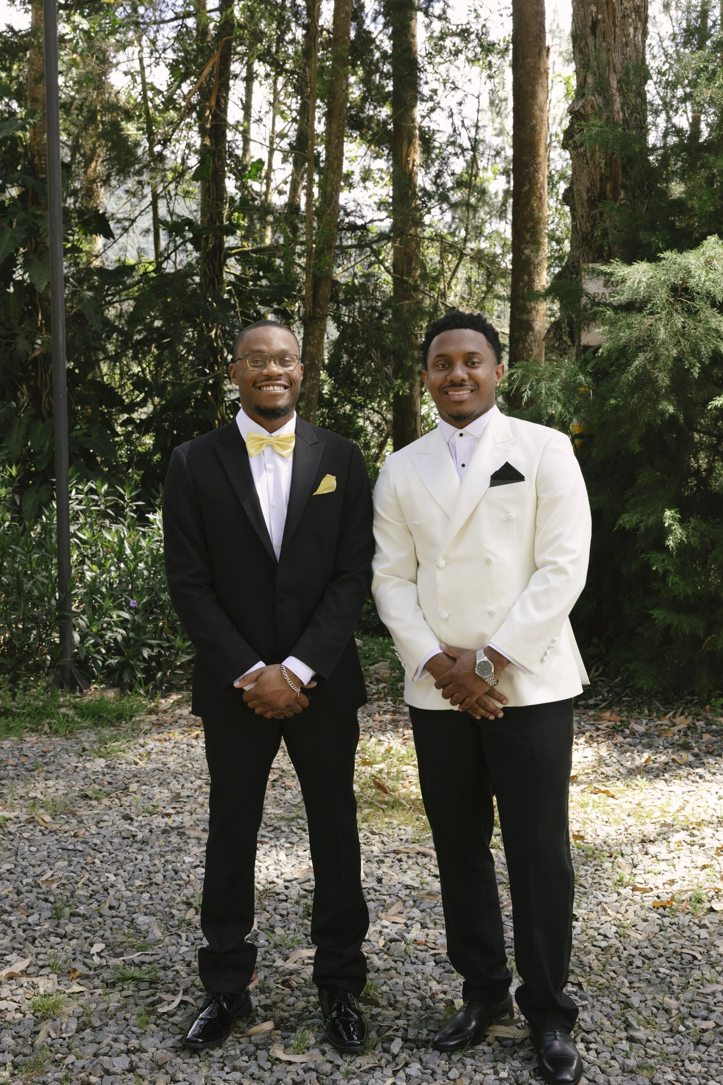 Destination wedding groom portraits at Forest Campestre in Medellín, Colombia featuring modern wedding attire, groomsmen portraits, formal wedding party photos, and documentary wedding photography