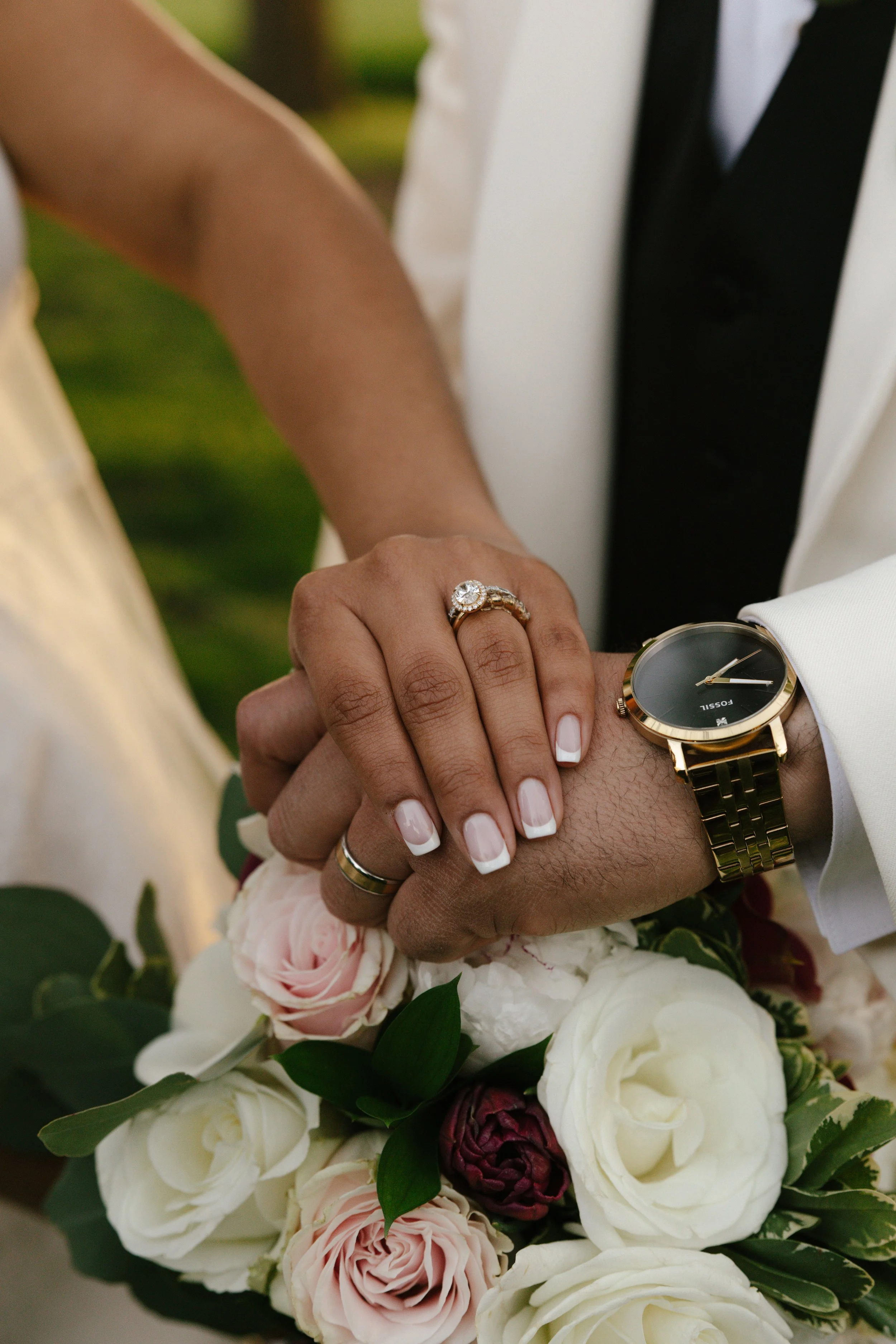 As the sun began to set, the bride and groom stepped away for golden hour portraits around the grounds of Hotel DuVillage. Captured on both digital and 35mm film, these sunset portraits highlight the warmth, romance, and quiet moments shared between 