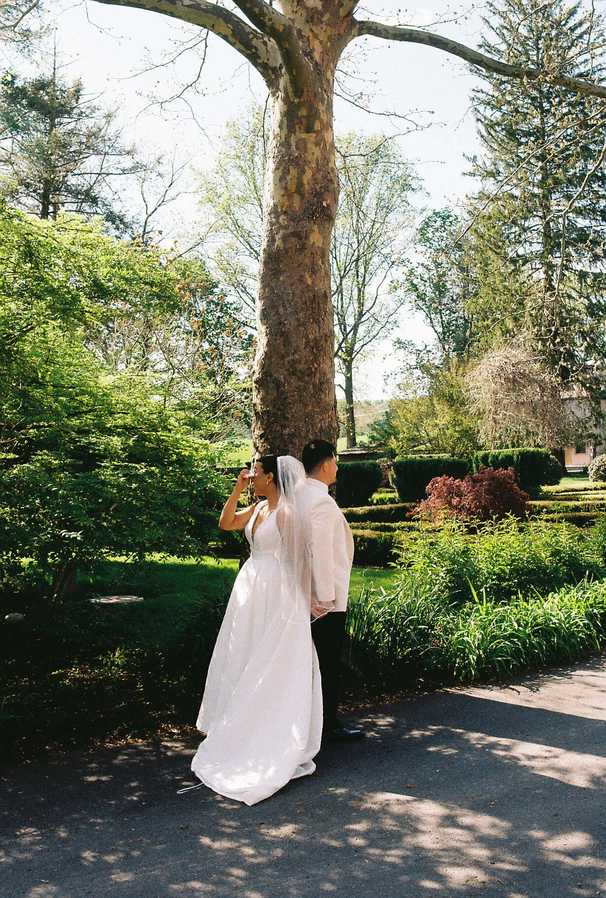 A heartfelt first look between the bride and her father, followed by an emotional first look between the bride and groom at Hotel DuVillage. Captured on both digital and 35mm film, these quiet moments before the ceremony reflect the anticipation, emo
