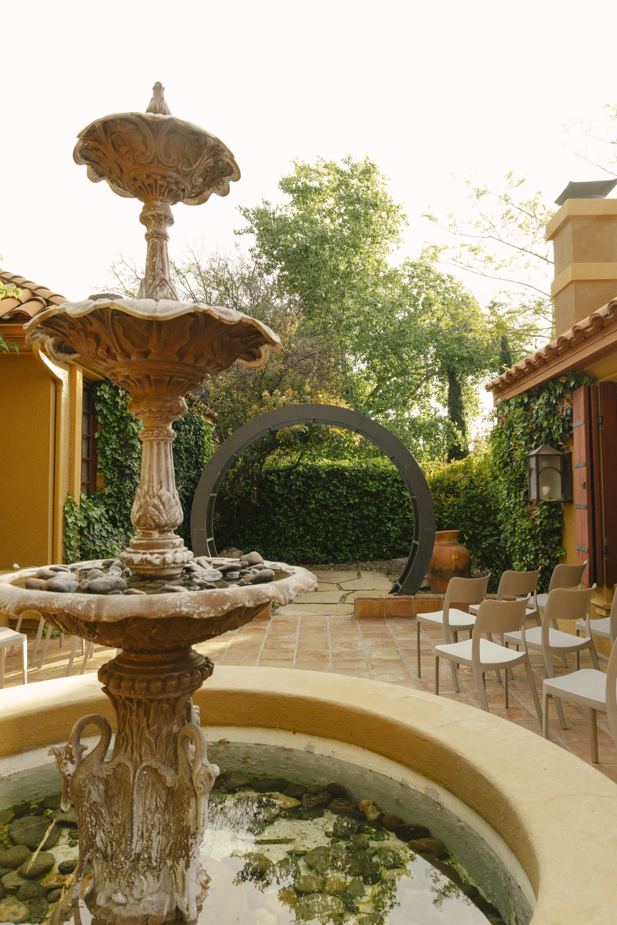 Chelsea and Travis exchanged heartfelt vows during their intimate Sedona elopement at a private Arizona home, surrounded by their closest family, friends, and beloved dog. Their outdoor ceremony was filled with meaningful moments, personal vows, and 