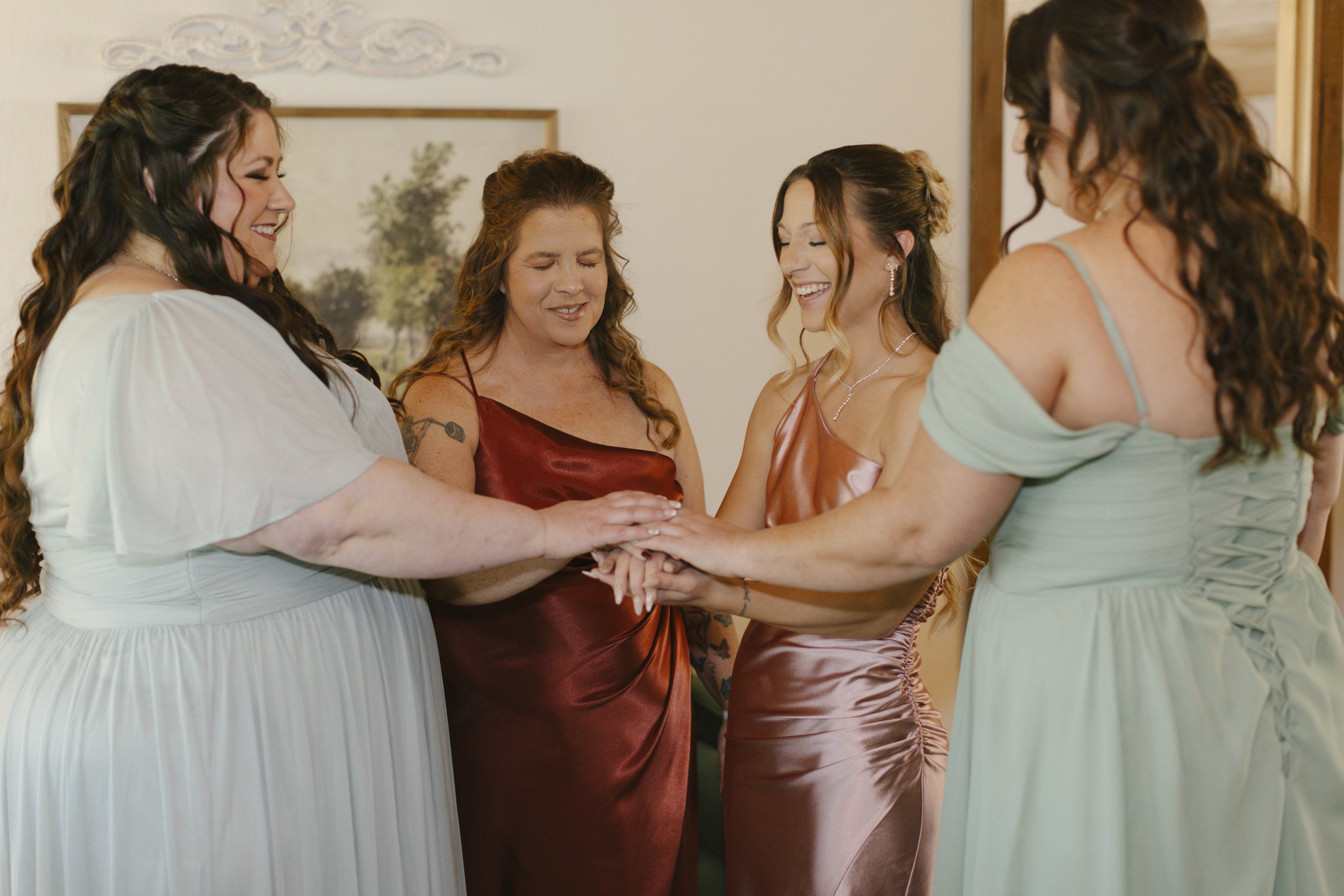 Candid wedding photography from a December wedding at The Knotty Barn in Queen Creek, Arizona, photographed by Raw By Laura, highlighting natural emotion, rustic details, and warm desert tones.
