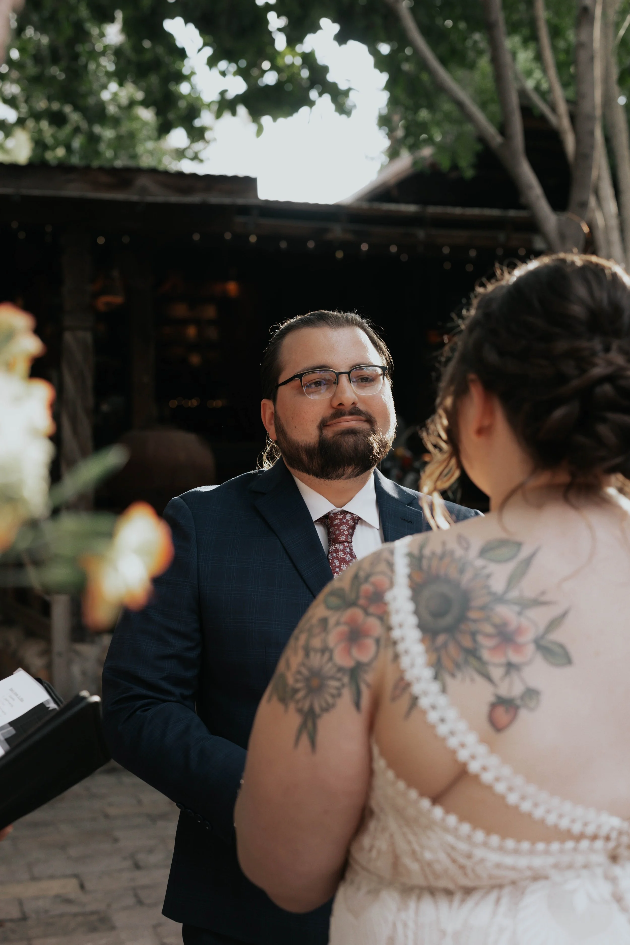 Lauren and Joel exchanged vows surrounded by family and friends in the lush garden courtyard of the Boojum Tree in Phoenix. With vibrant florals and warm desert light, the ceremony created a beautiful and intimate moment at one of Arizona’s most uniq