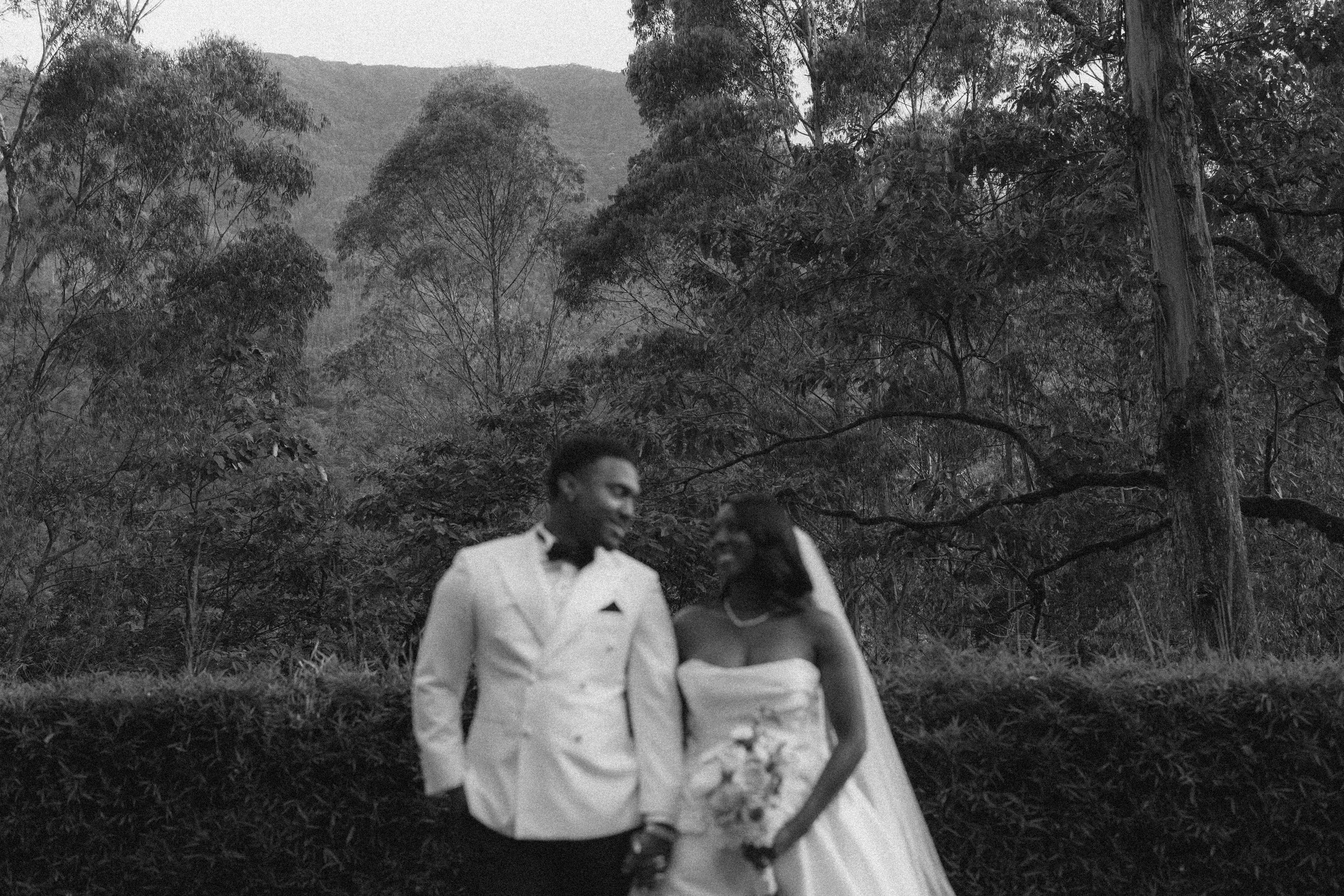 Bride and groom portraits at Forest Campestre in Medellín, Colombia featuring romantic destination wedding photography, lush tropical gardens, bridal party portraits, and natural, documentary-style moments.
