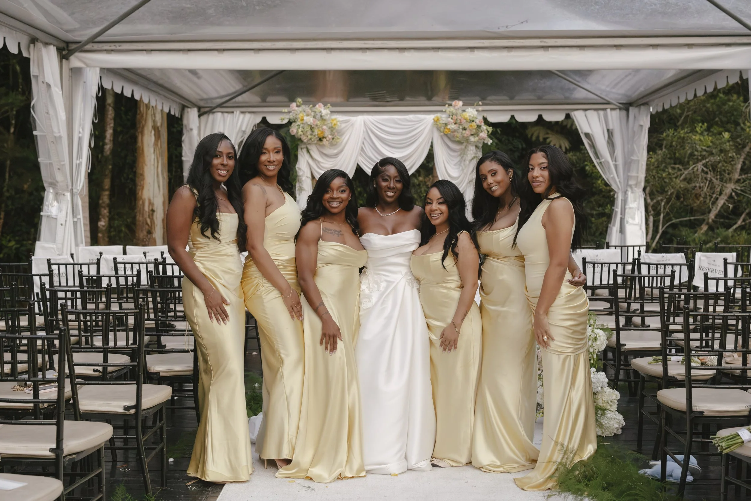 Bride and groom portraits at Forest Campestre in Medellín, Colombia featuring romantic destination wedding photography, lush tropical gardens, bridal party portraits, and natural, documentary-style moments.