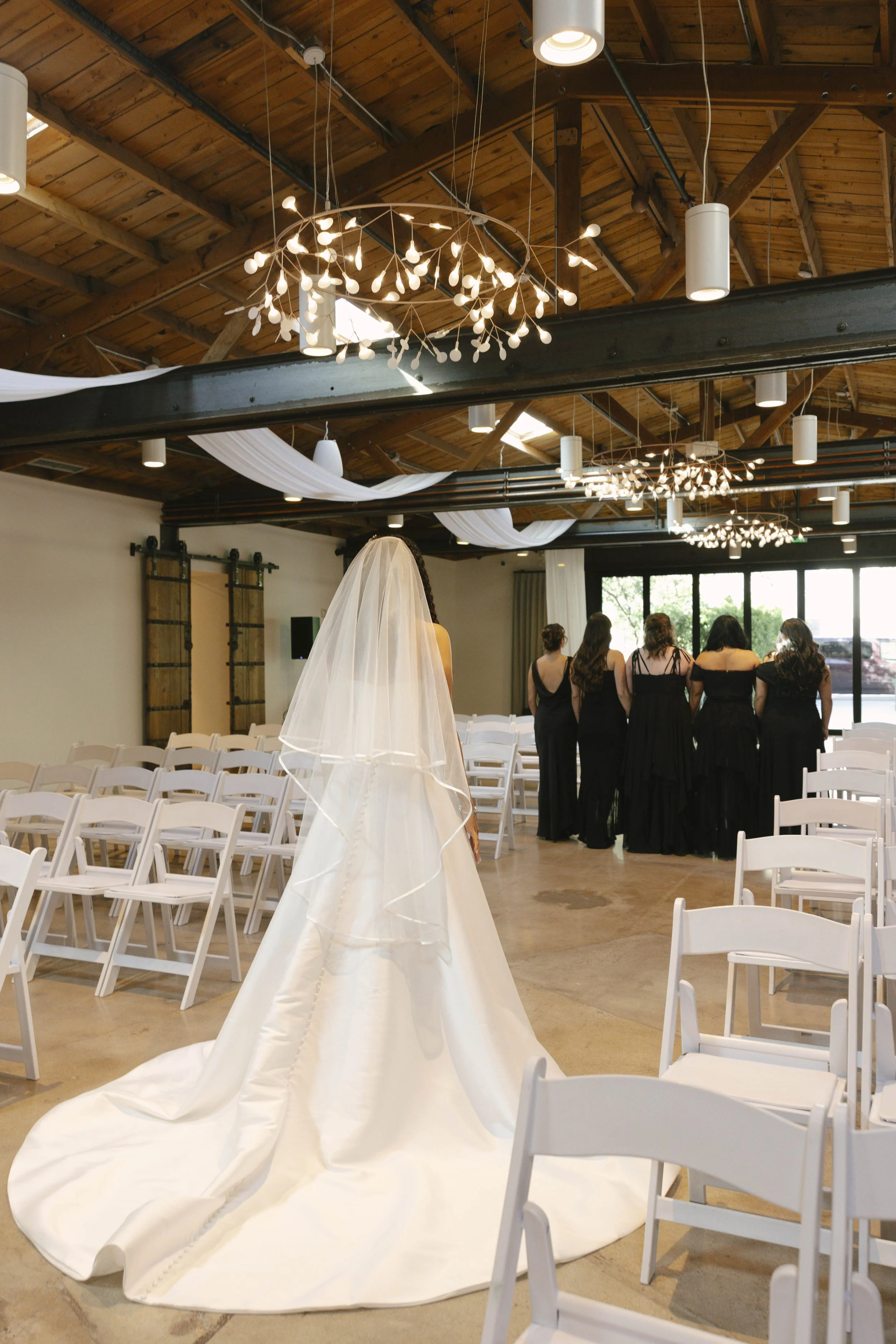 Romantic, modern wedding at The Clayton House in Scottsdale, Arizona captured by Arizona wedding photographer Raw By Laura, highlighting genuine connection, refined details, and natural moments throughout the celebration.