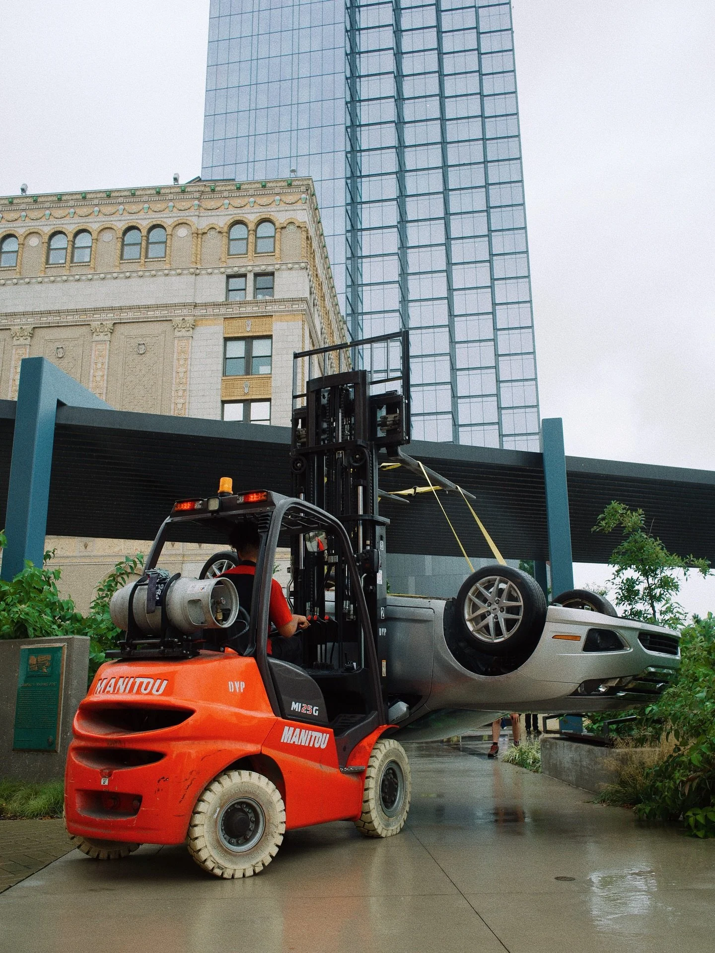 installing TOMORROW

today as yesterdays tomorrow 
an inversion of expectation 
2008 Ford Fusion 

by @seejonczaplicki and @_isabelline 

on view at Lyon Square, Grand Rapids Michigan 
from now throughout ArtPrize 

Special thanks to: 
Boyd Smart
Aut