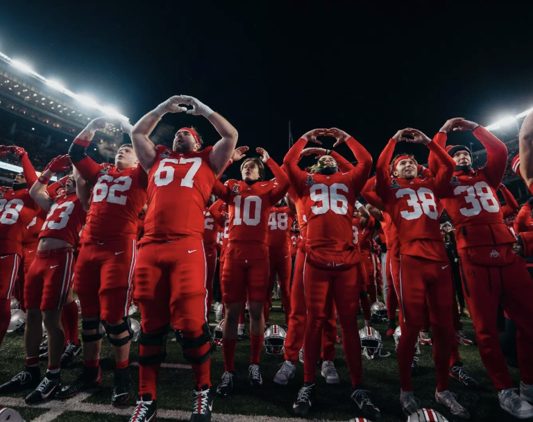 NIL, Resource Concentration, and the Regulatory Shift in College Sports