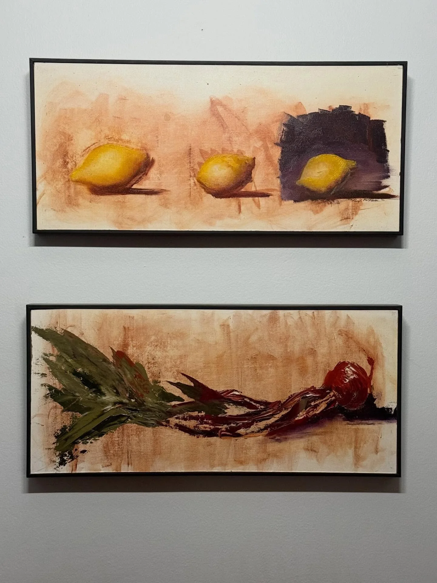Did you know that I also do oil paintings&hellip;? And that there are giclee prints of these paintings available for purchase on the McMahonStudio.ART website&hellip;? Check out these perfect pops of color to complete your kitchen. 🍋🍋🍋🫜 #oilpaint