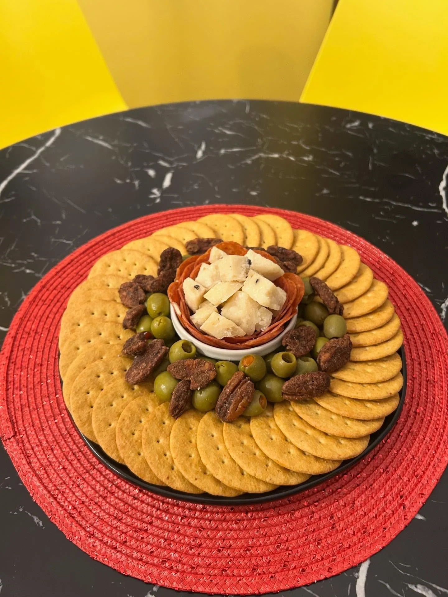 Salty, sweet, shareable.

🧀 Parmesan peppercorn

🫒 Manzanilla olives

🌰 Cinnamon-roasted pecans

#charcuterie #supportlocal #womanownedsmallbusiness #cheeseboardsofinstagram #gourmetcharcuteries