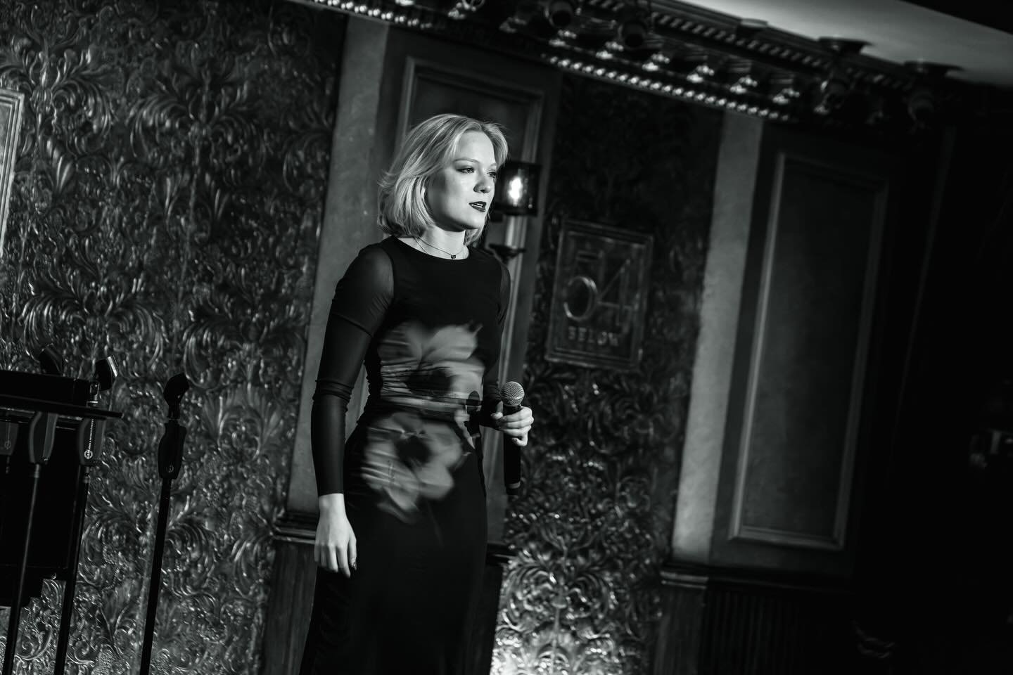 54 BELOW DEBUT!! Thank you @leadingladyclub for having me! Thank you for making my night so special! ❤️✨

📸: @rebeccajmichelson