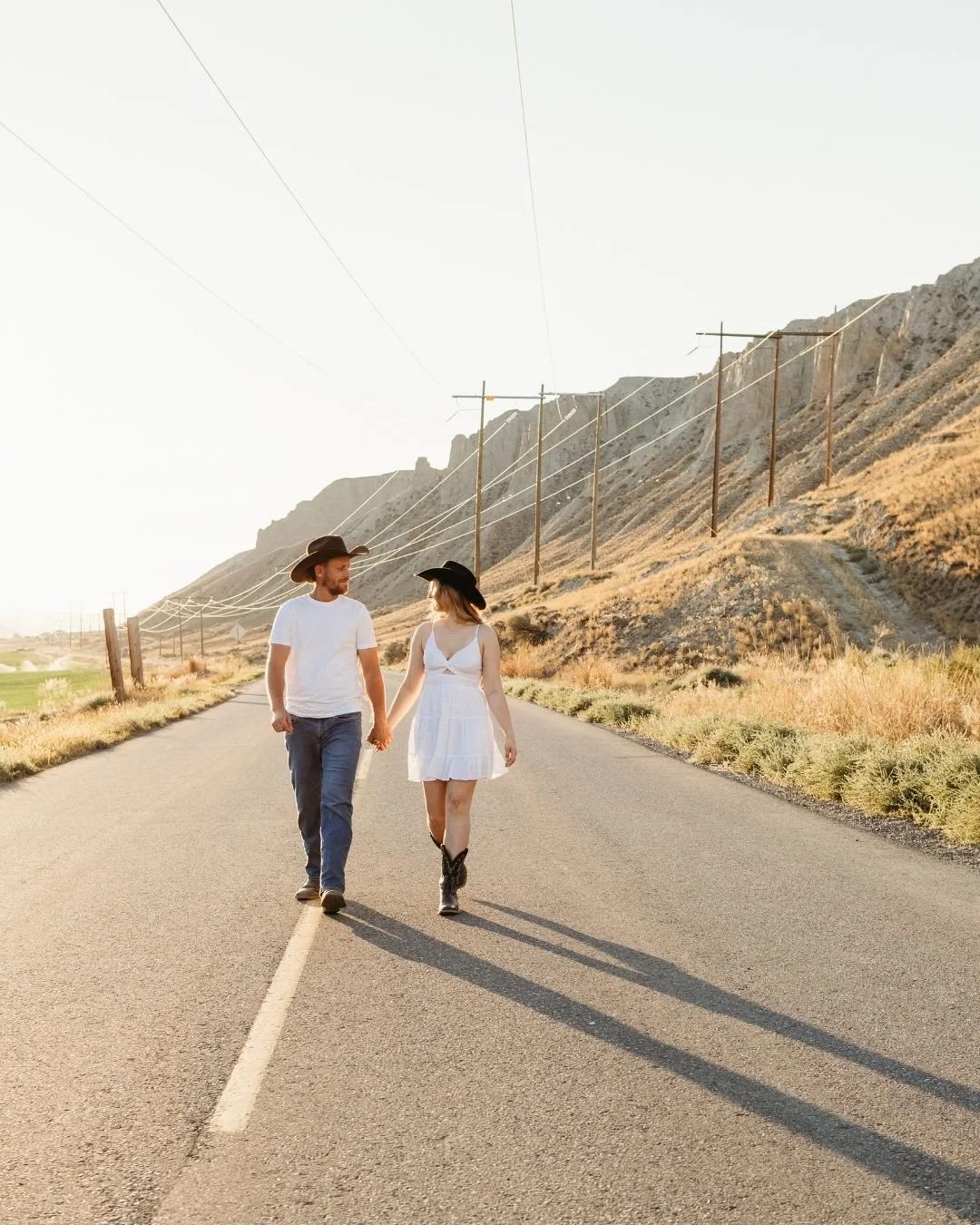 Two people connecting during a guided outdoor date experience in Kamloops as part of the Spark Project