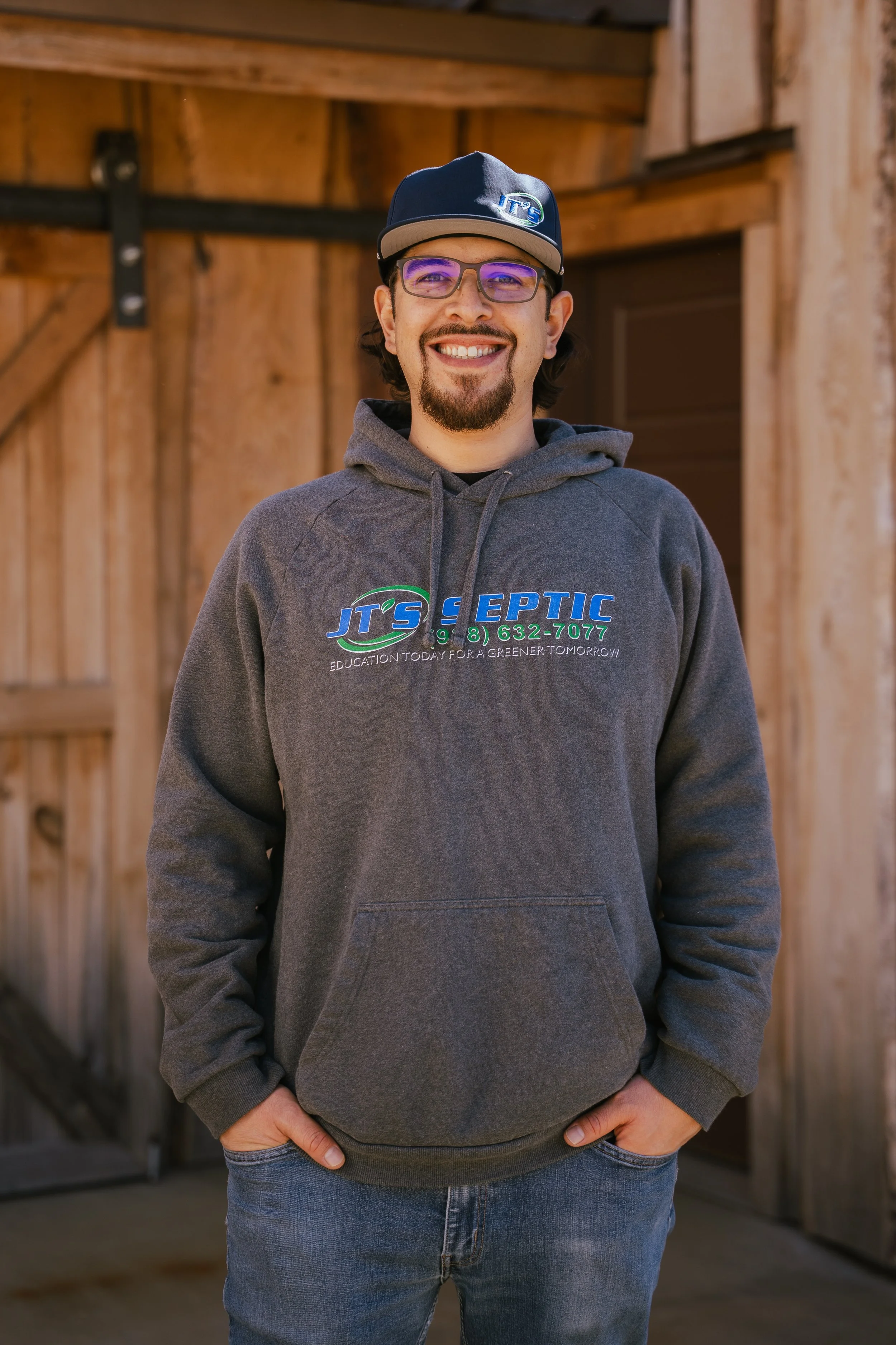 JT's Septic hires individuals who care about their work and providing the best septic services in Arizona.