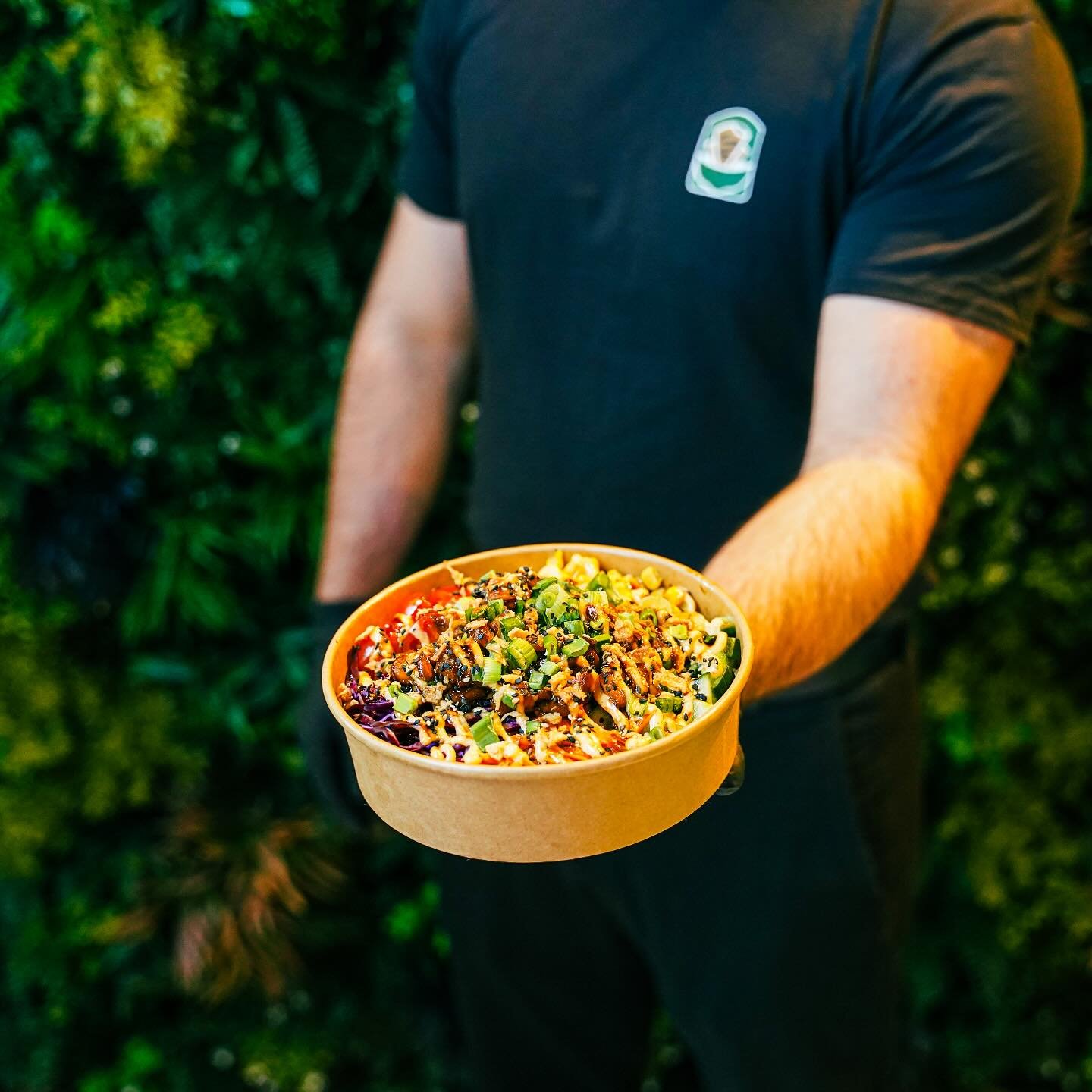 Lieve mensen,

We willen jullie allemaal bedanken voor de steun, lieve woorden en leuke recensies die we sinds de opening hebben gekregen. Het betekent ontzettend veel voor ons. We maken met liefde jullie Bowls &amp; Cr&ecirc;pes 💚🧡 

We zien julli