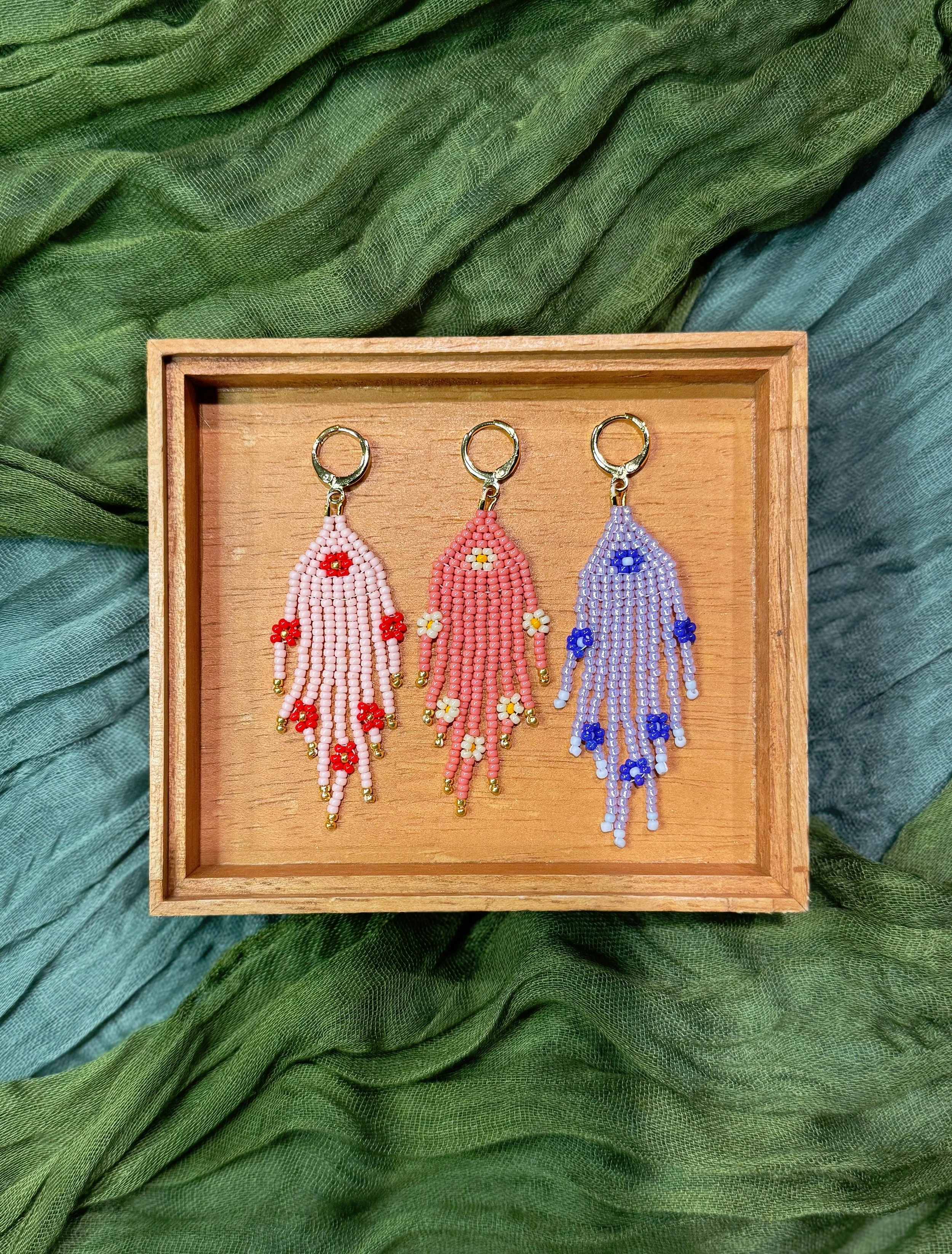 Beaded Daisy Earrings