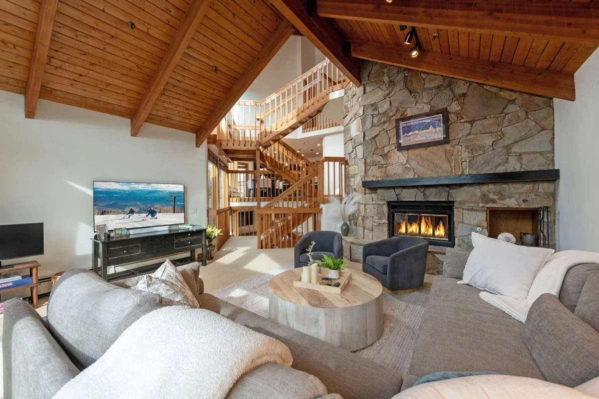 4 -1279 Pinnacle Dr Park City UT-print-015-035-DSC 2469-4200x2800-300dpi_1.jpg