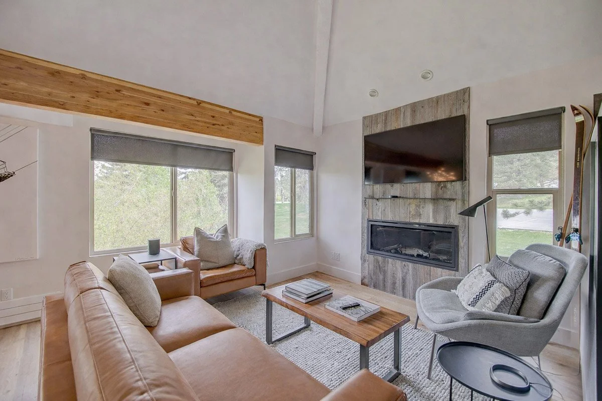 3 - 2100 Canyons Resort #1B.jpg